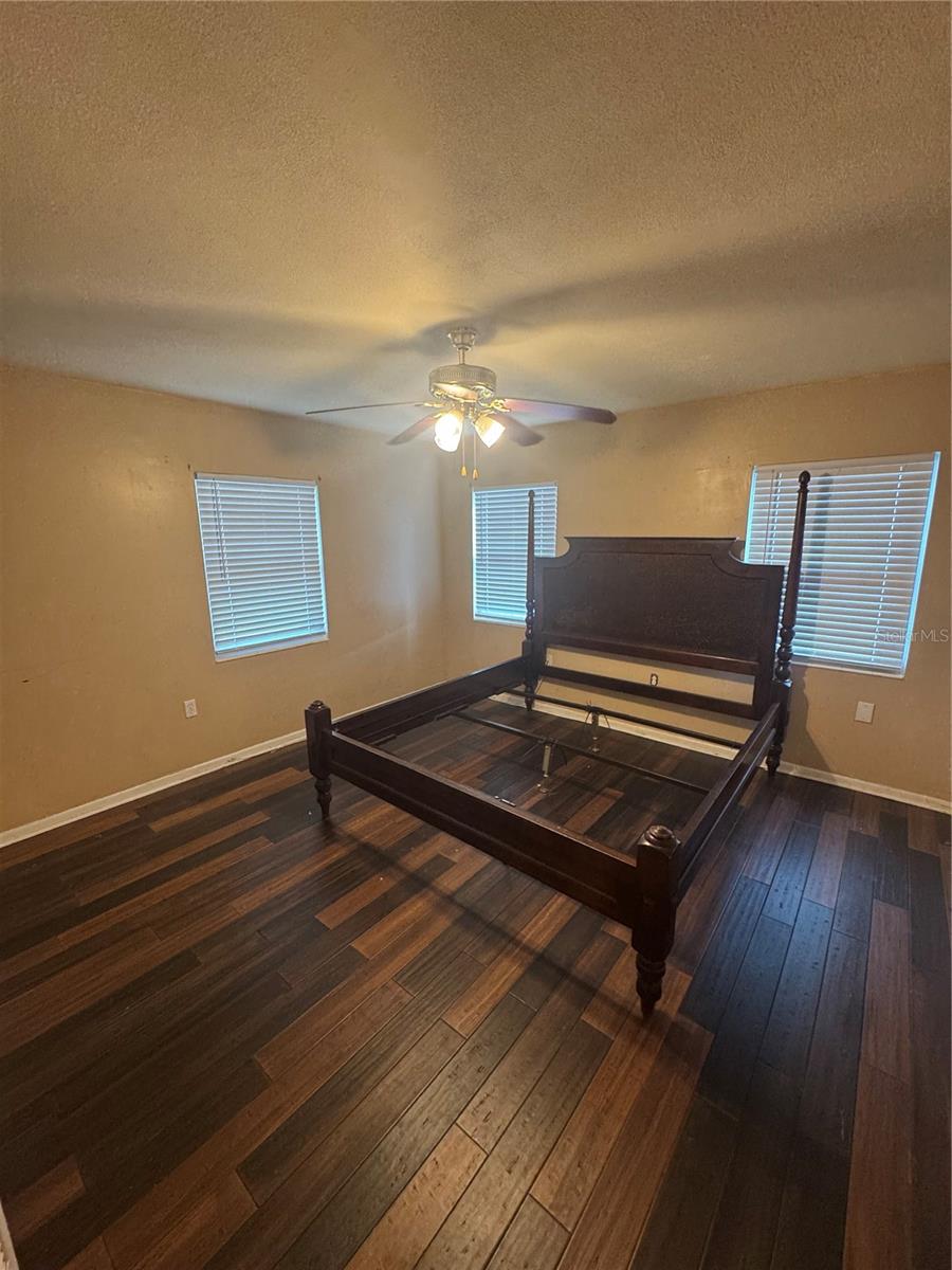 4603 Harvey, Tampa, FL 33603