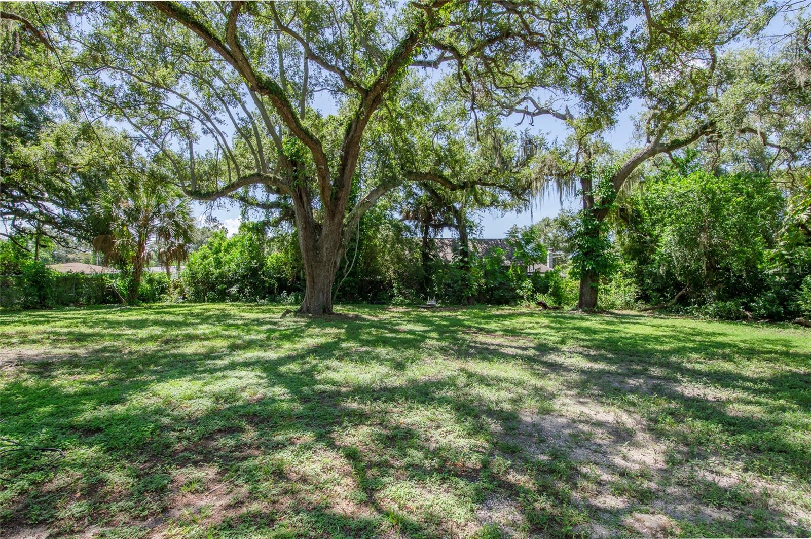1510 22nd, St Petersburg, FL 33705