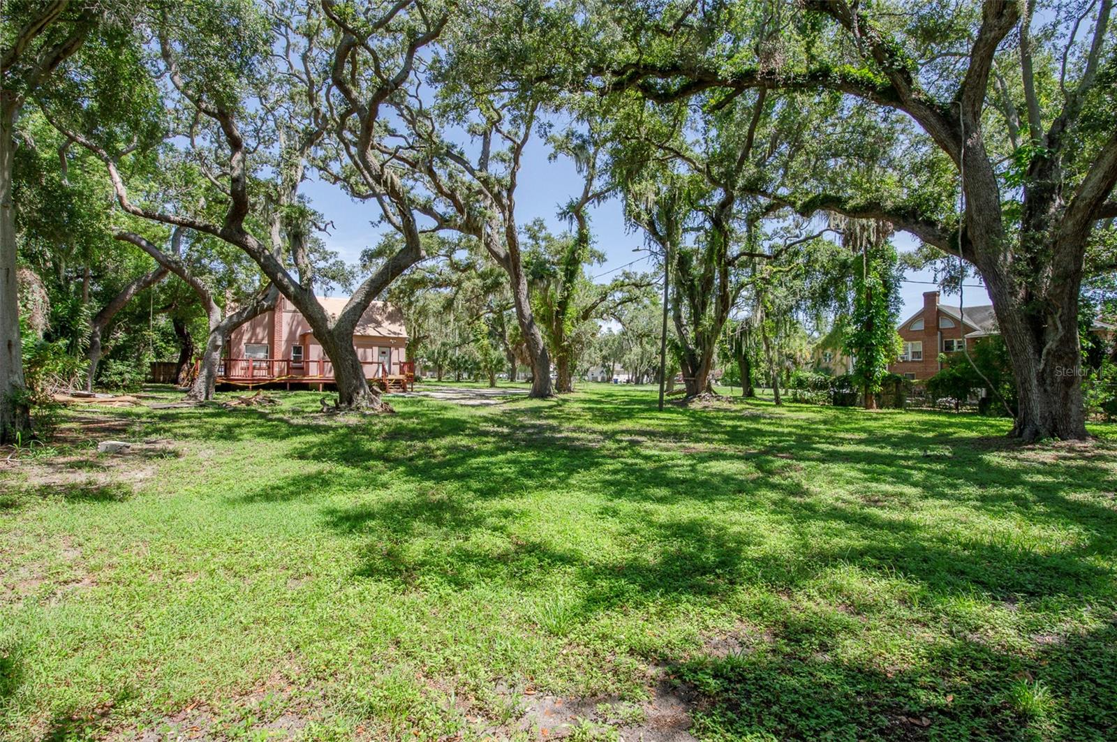 1510 22nd, St Petersburg, FL 33705