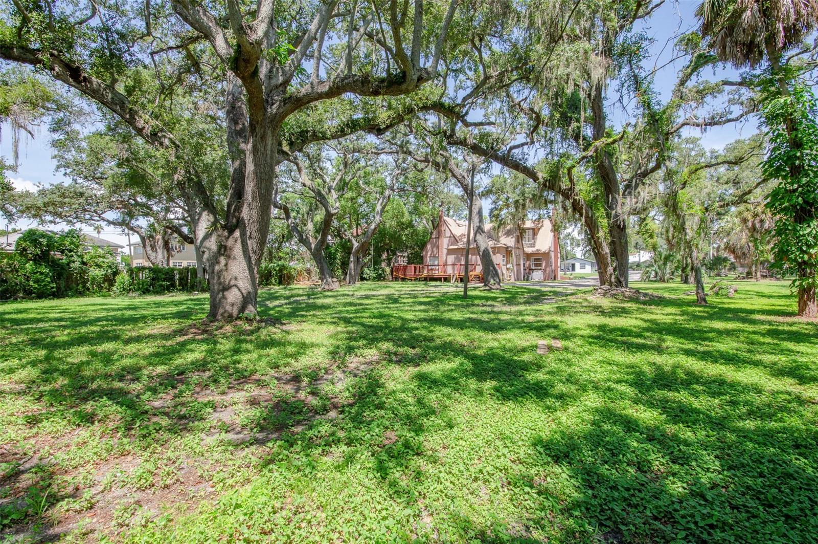 1510 22nd, St Petersburg, FL 33705