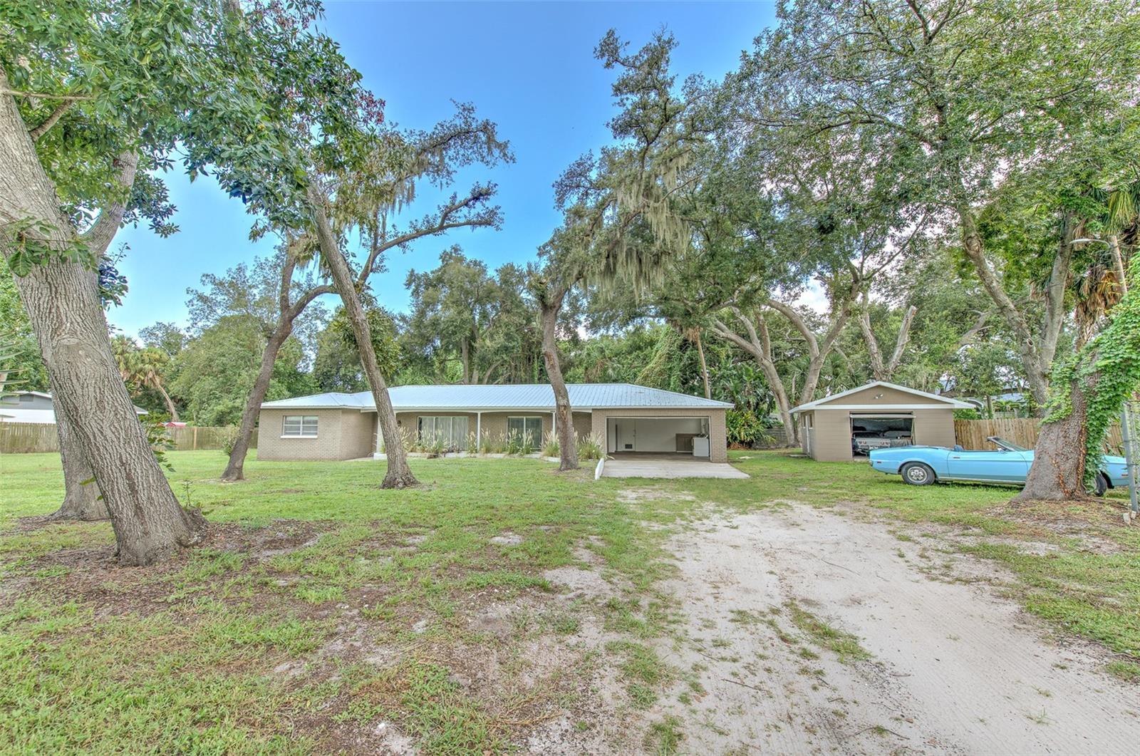 8825 Cobb, Riverview, FL 33578