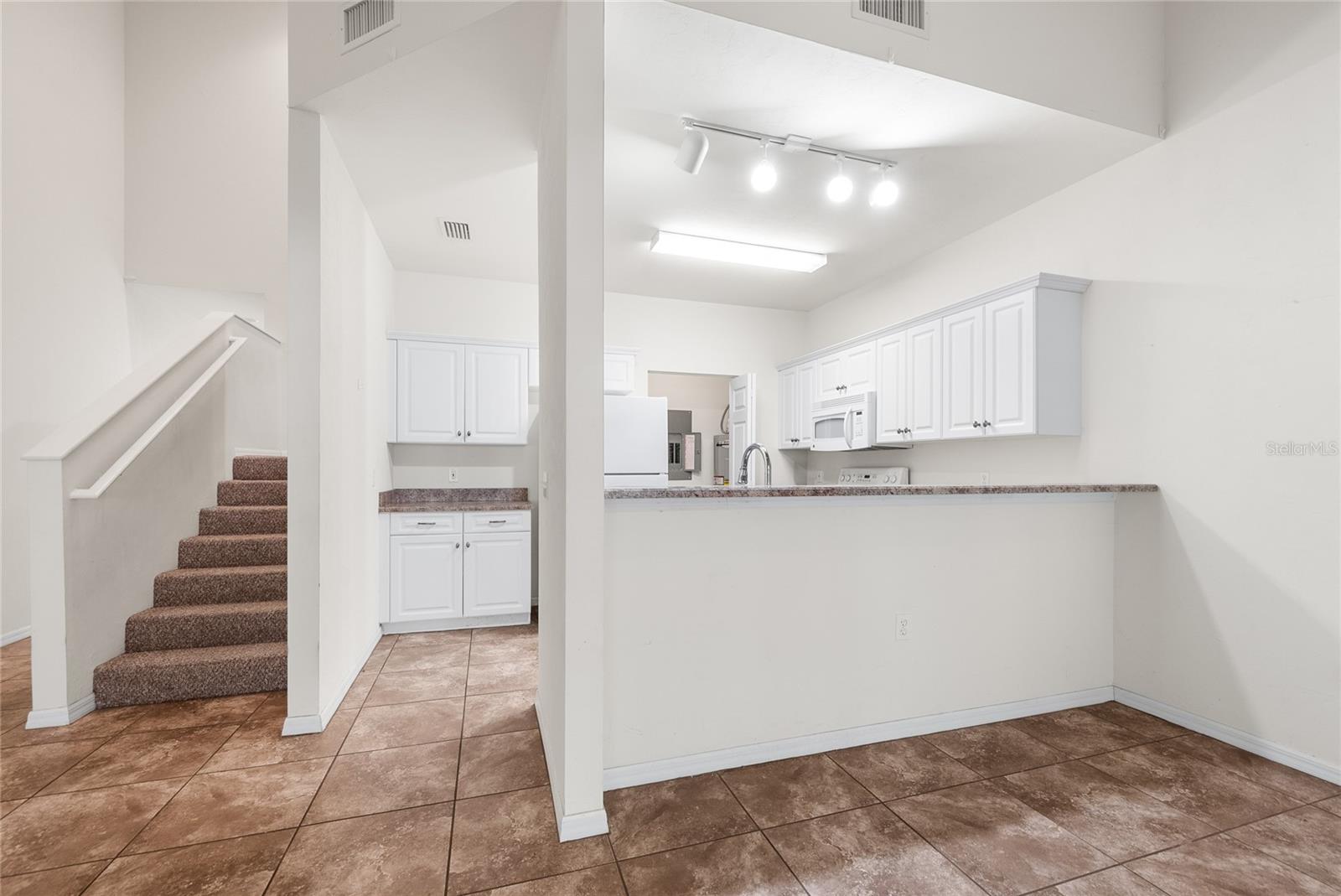 1571 29th Unit 3, Gainesville, FL 32605