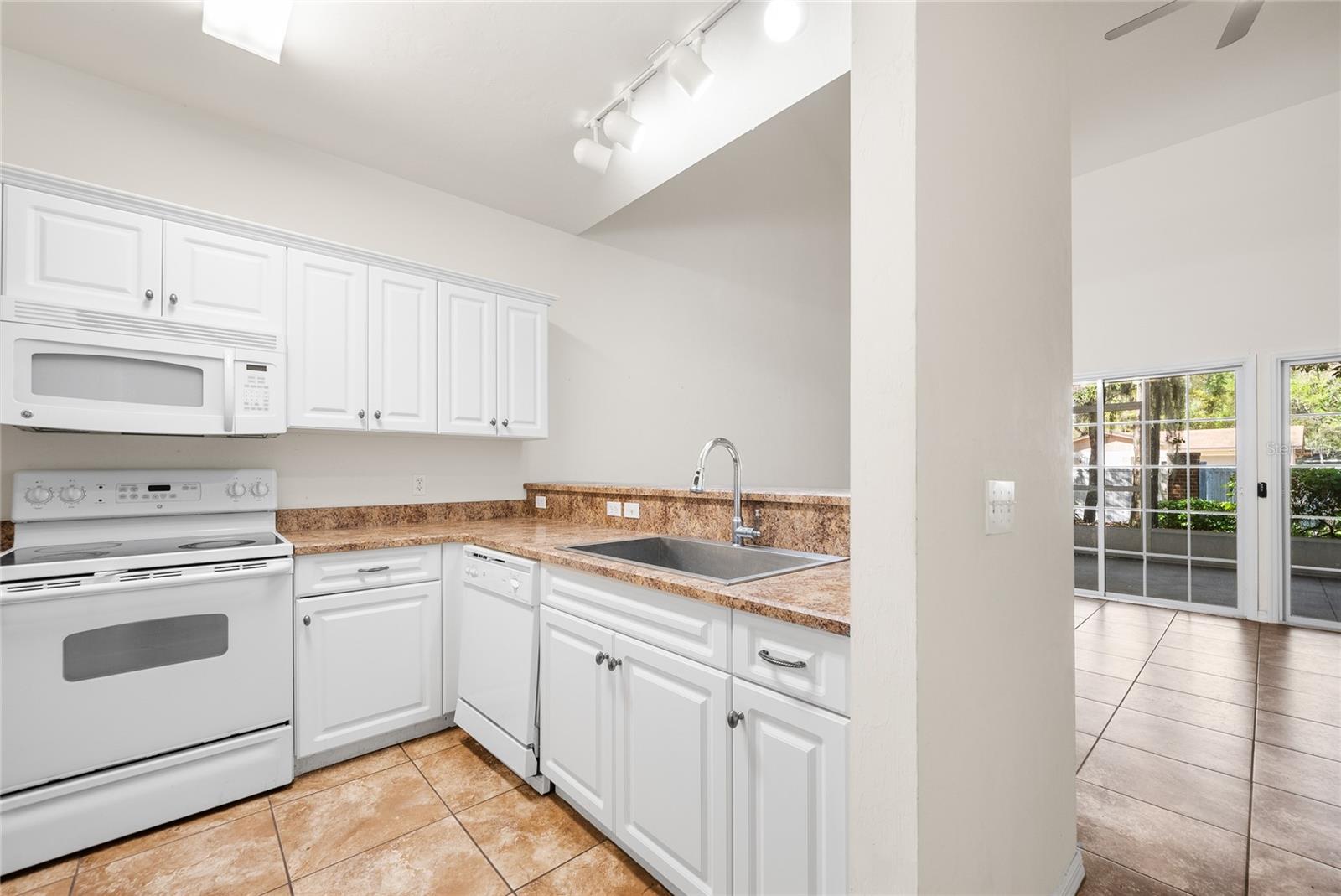 1571 29th Unit 3, Gainesville, FL 32605