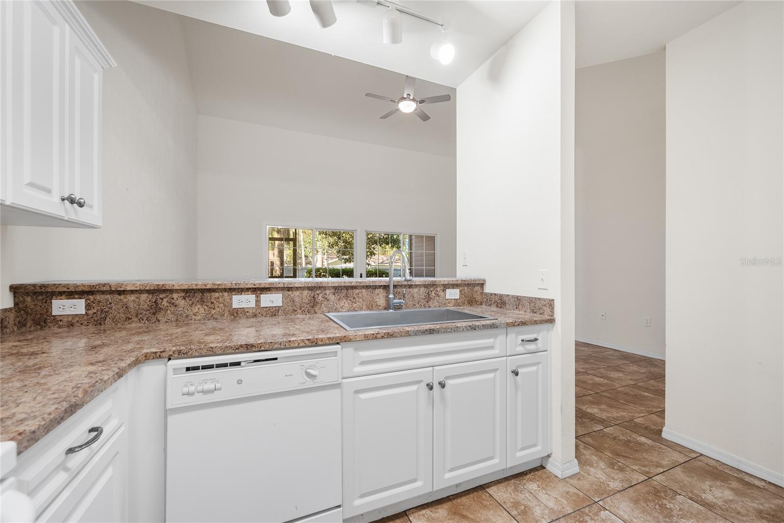 1571 29th Unit 3, Gainesville, FL 32605