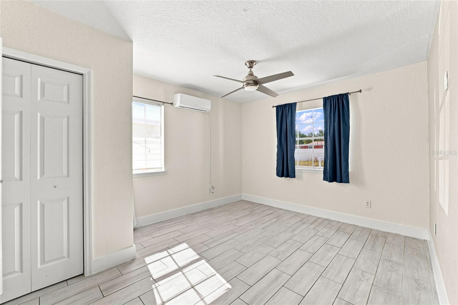7805 Winston, Tampa, FL 33615