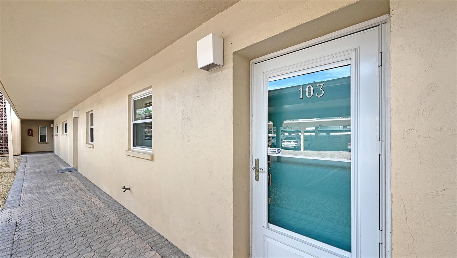 1300 Portofino Unit 103, Sarasota, FL 34242