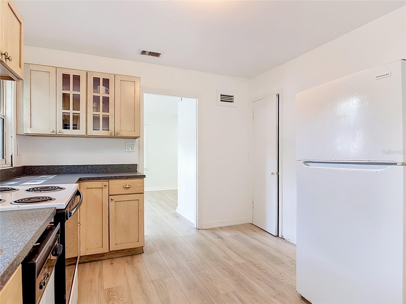 709 Edwards, Daytona Beach, FL 32114