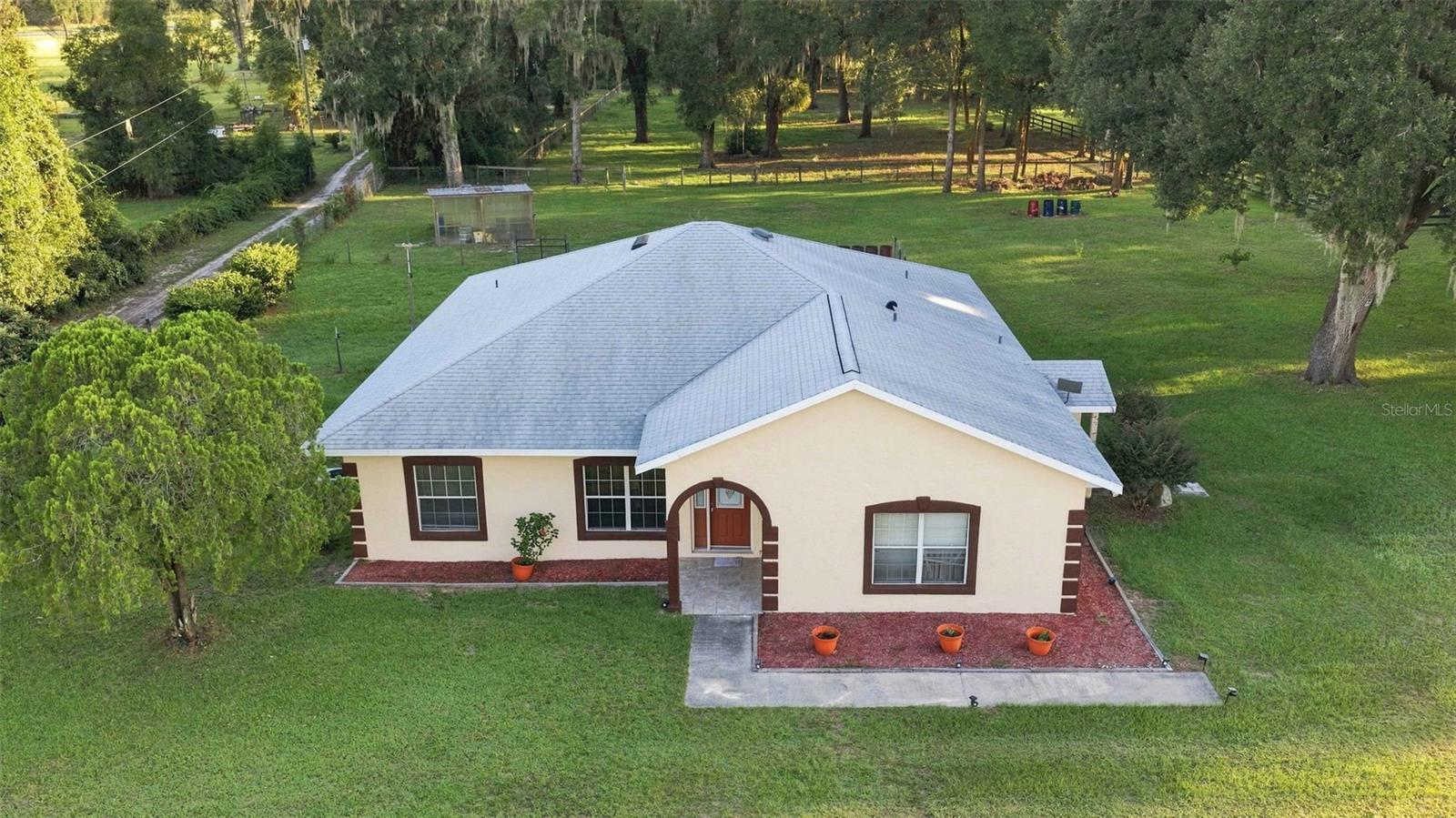 1050 165th, Citra, FL 32113