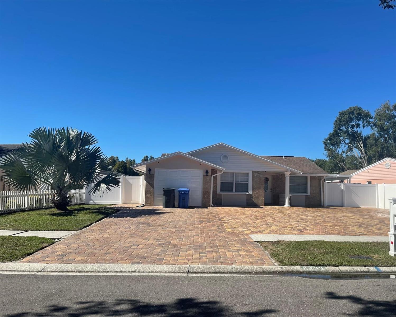 6423 Monterey, Tampa, FL 33625