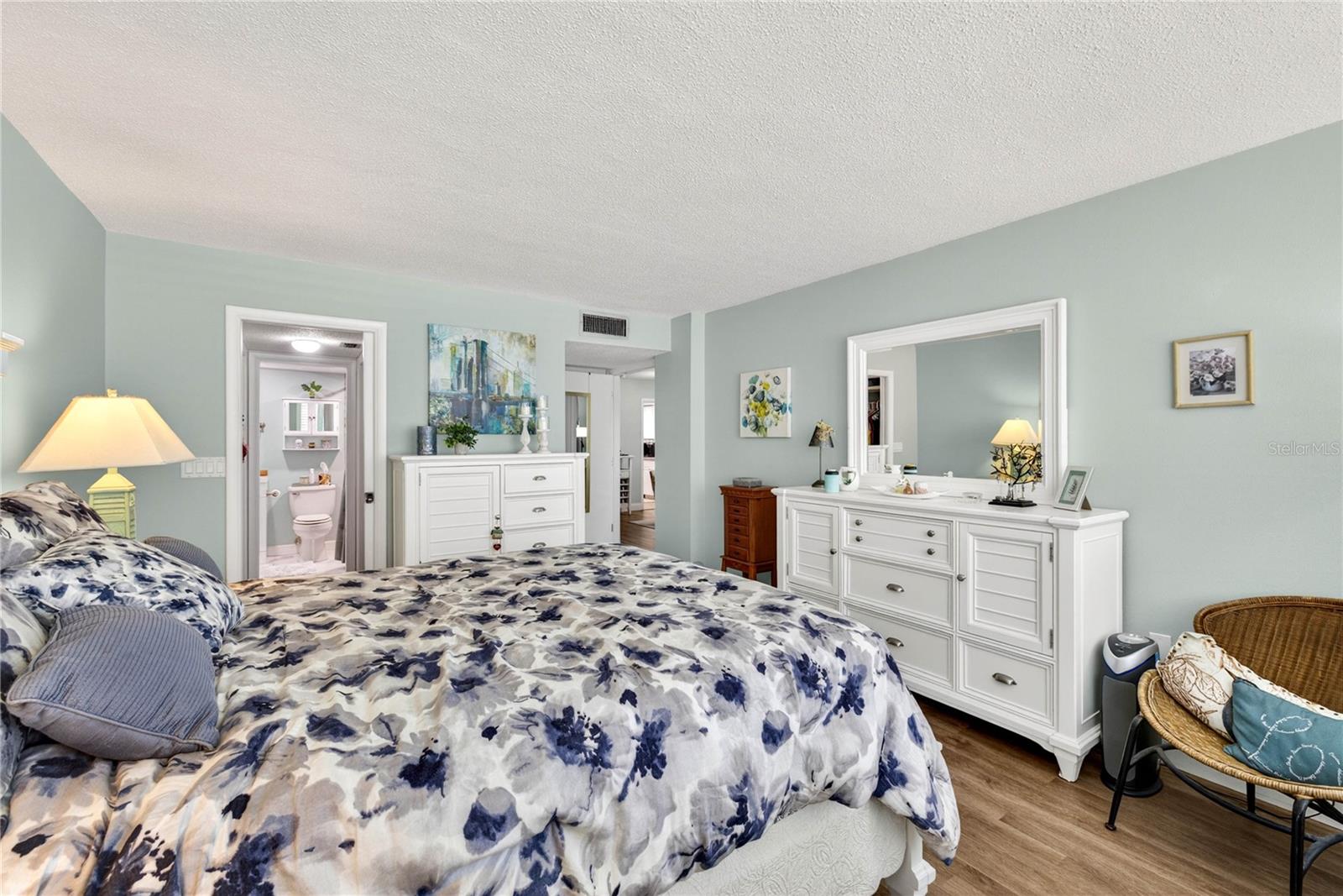 2623 Seville Unit 207, Clearwater, FL 33764
