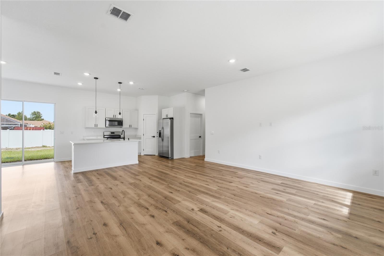 308 Marion Oaks Crse, Ocala, FL 34473