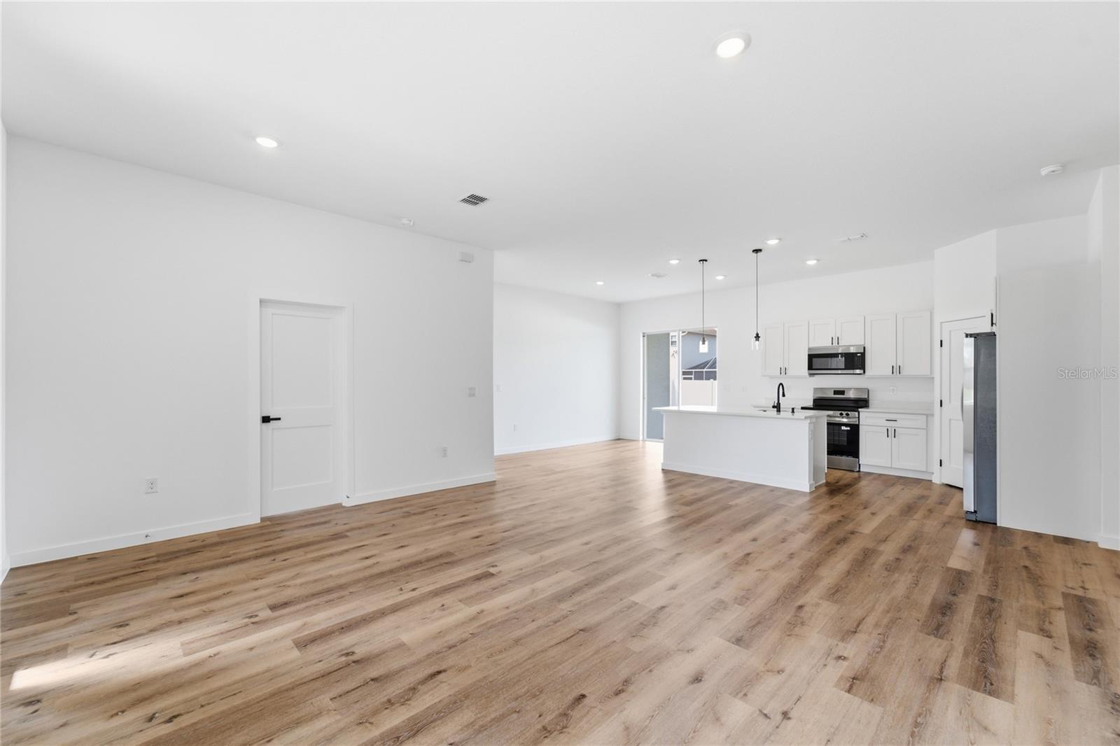 308 Marion Oaks Crse, Ocala, FL 34473