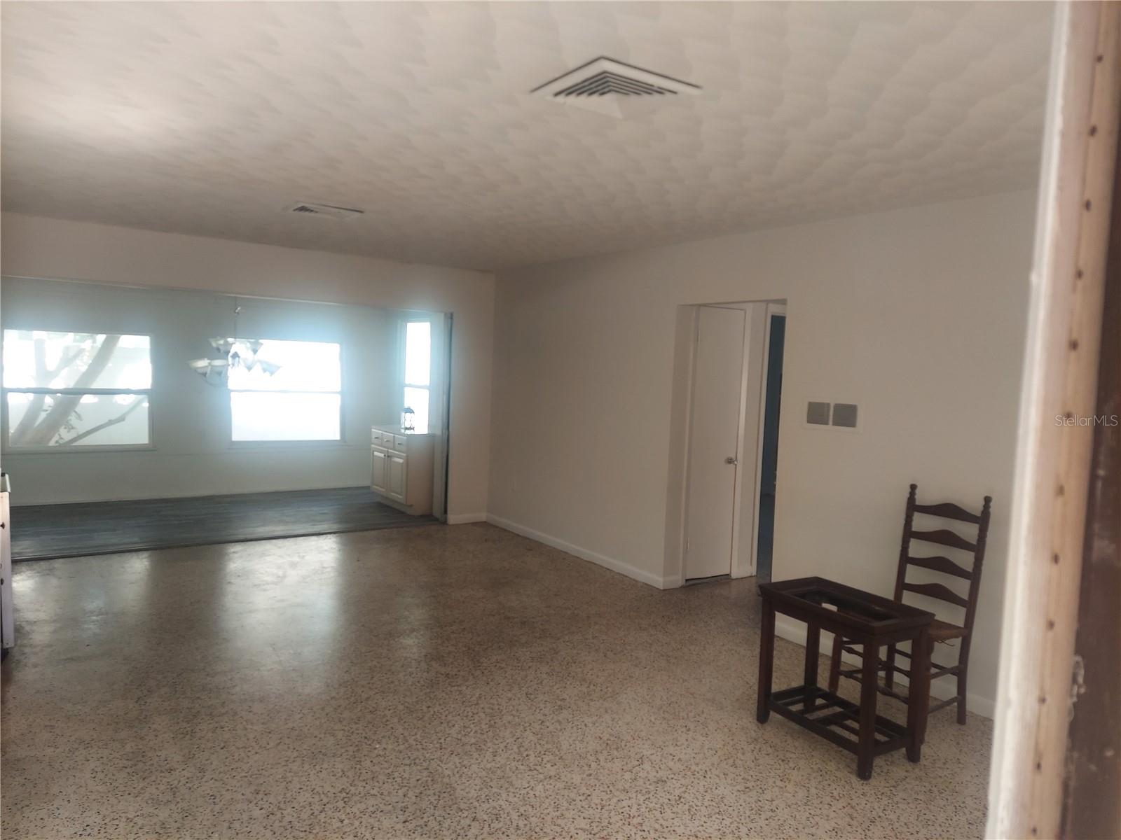 2695 East, Sarasota, FL 34239