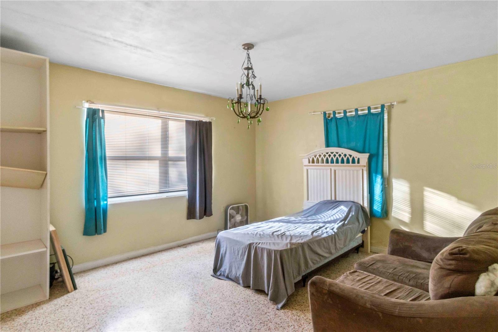 2695 East, Sarasota, FL 34239
