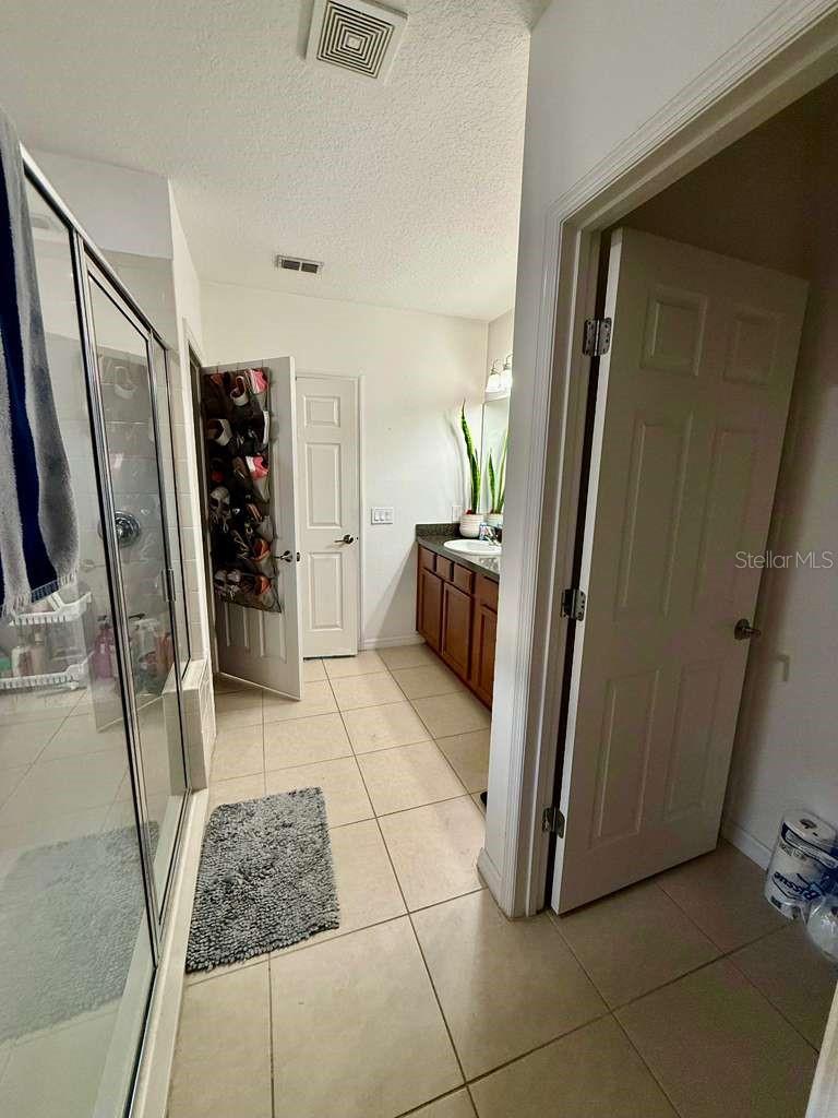 2464 Addison Creek Dr, Kissimmee, FL 34758
