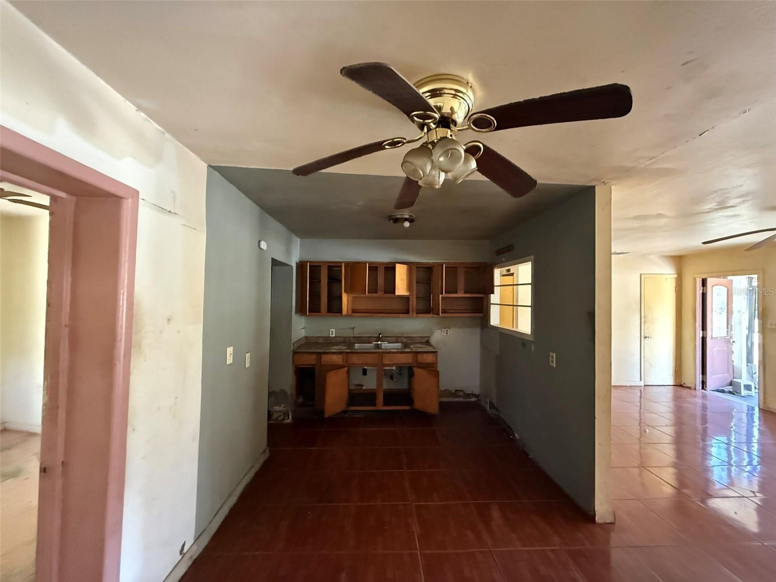 816 17th, Bradenton, FL 34208