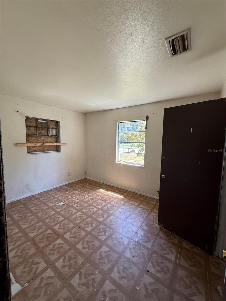 816 17th, Bradenton, FL 34208