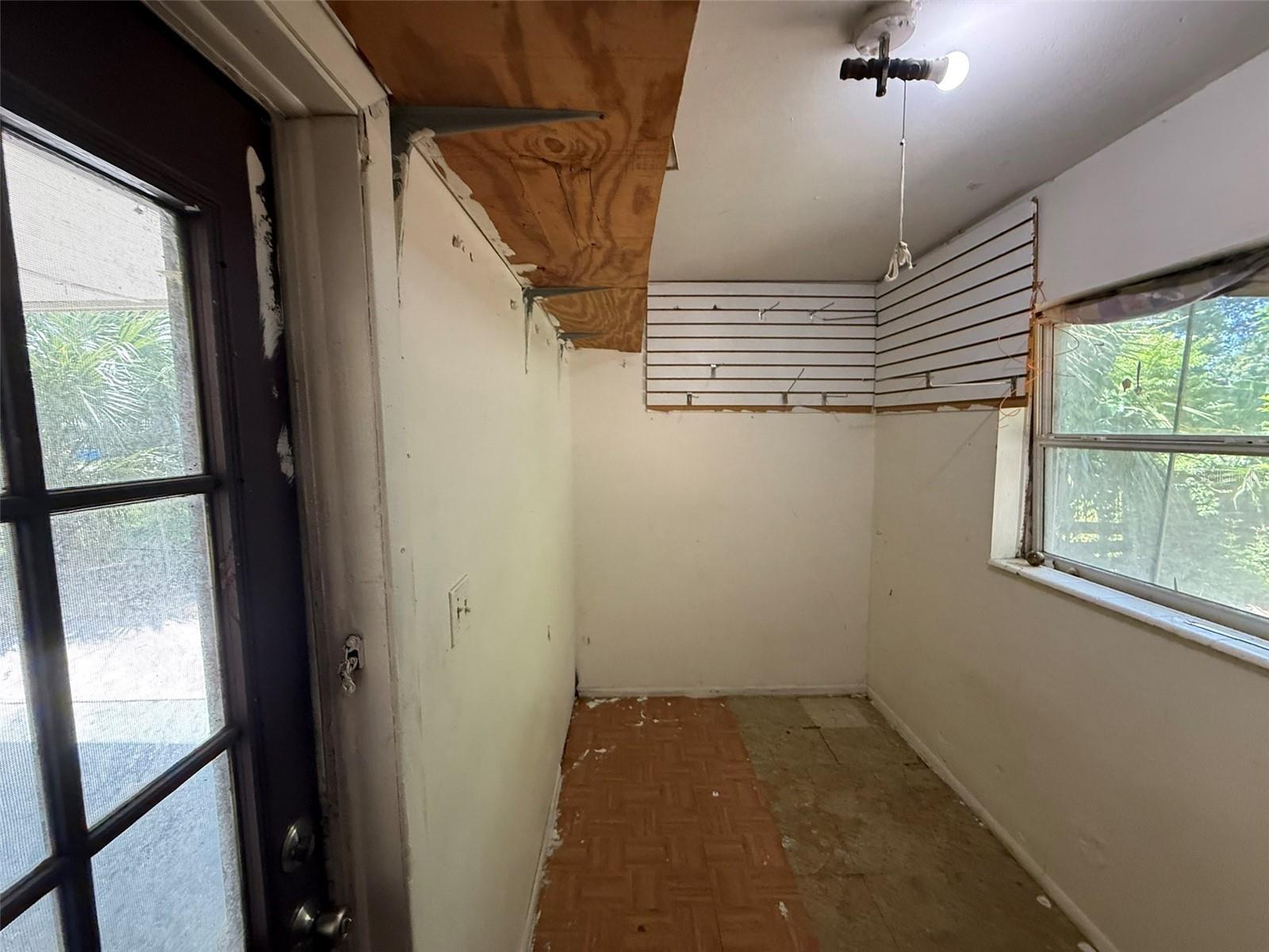 816 17th, Bradenton, FL 34208