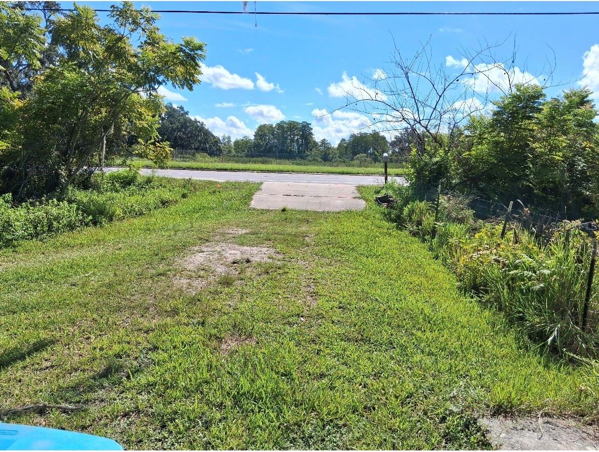 438 State Road 415, Osteen, FL 32764