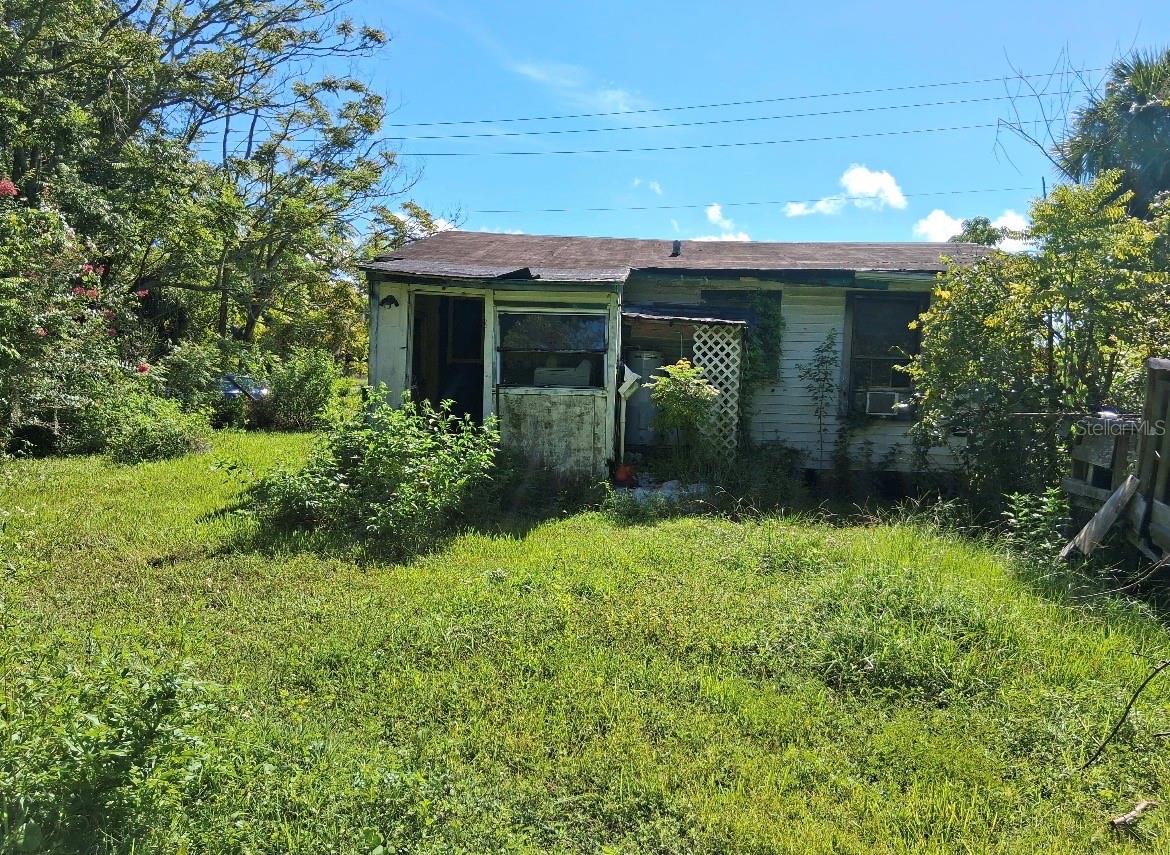 438 State Road 415, Osteen, FL 32764
