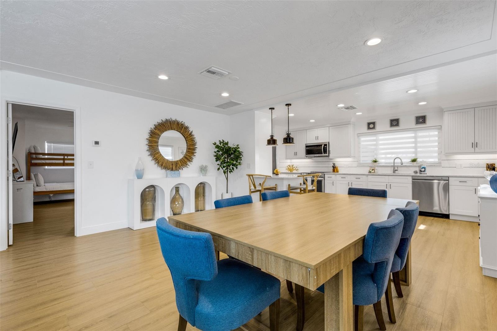 18317 Sunset, Redington Shores, FL 33708