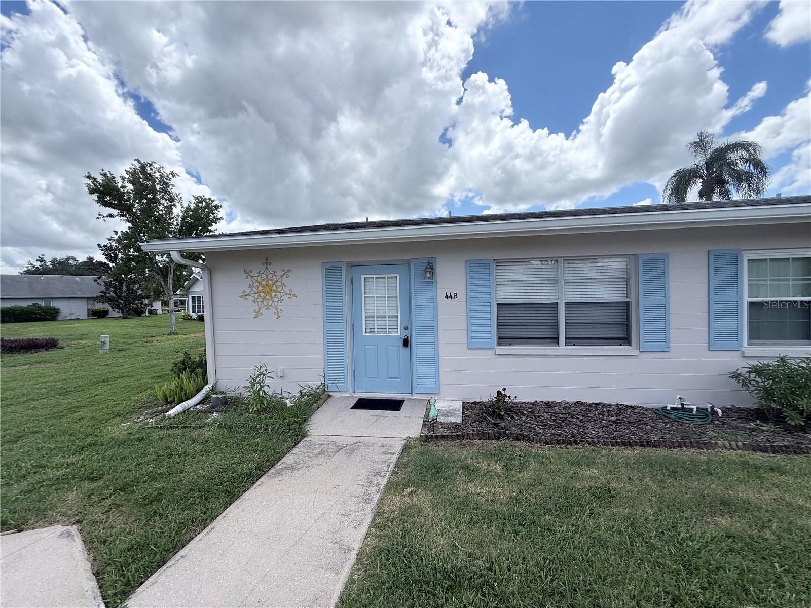 402 Dorchester Unit 44, Sun City Center, FL 33573