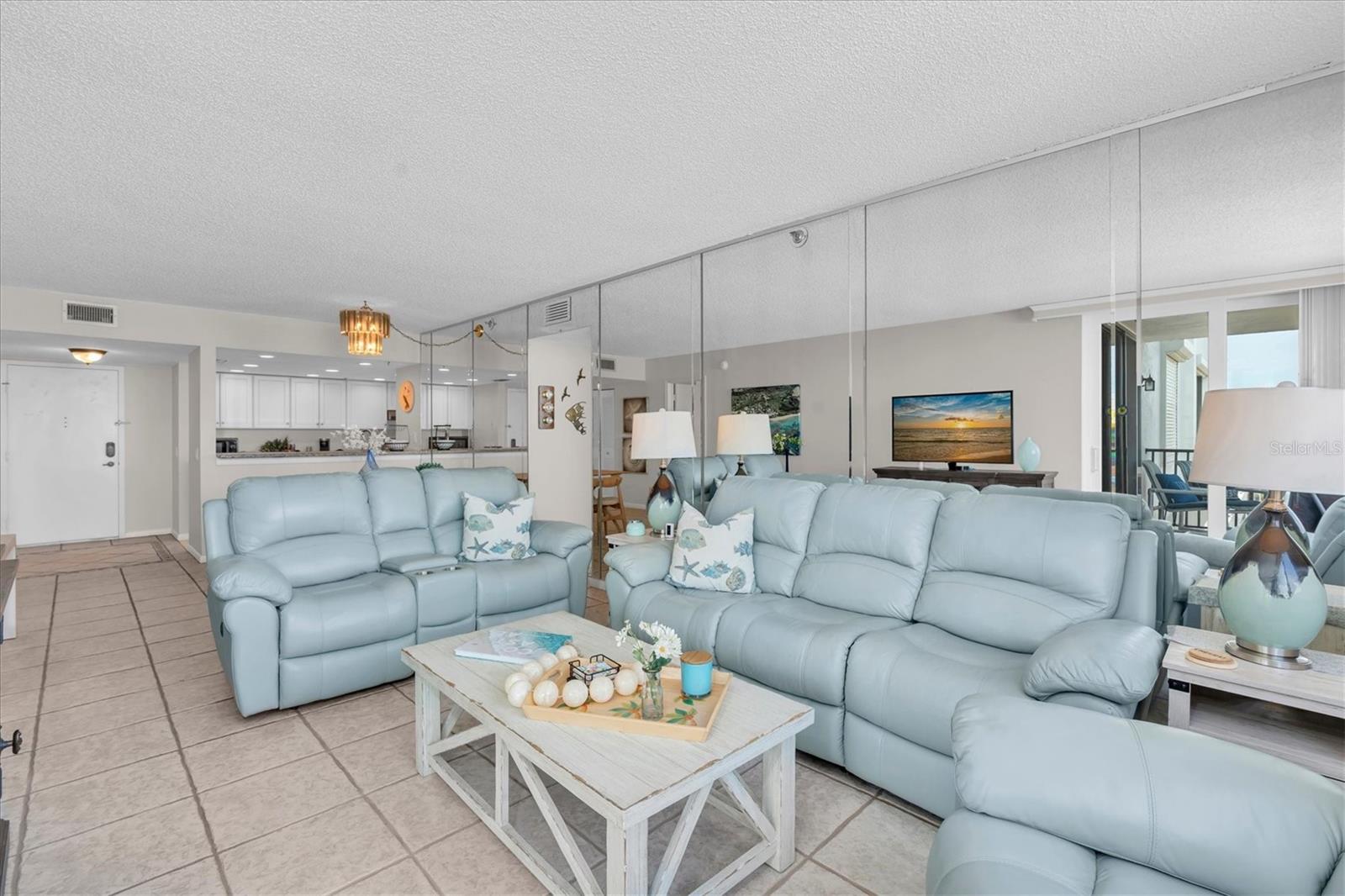 6287 Bahia del Mar Unit 401, St Petersburg, FL 33715