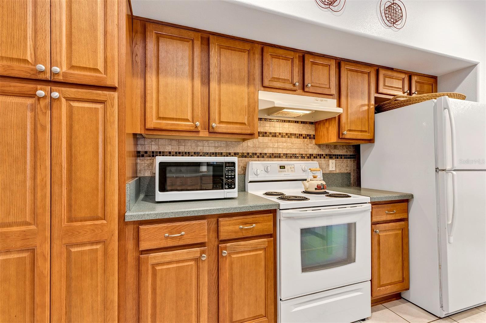 4958 Portsmouth, Tavares, FL 32778