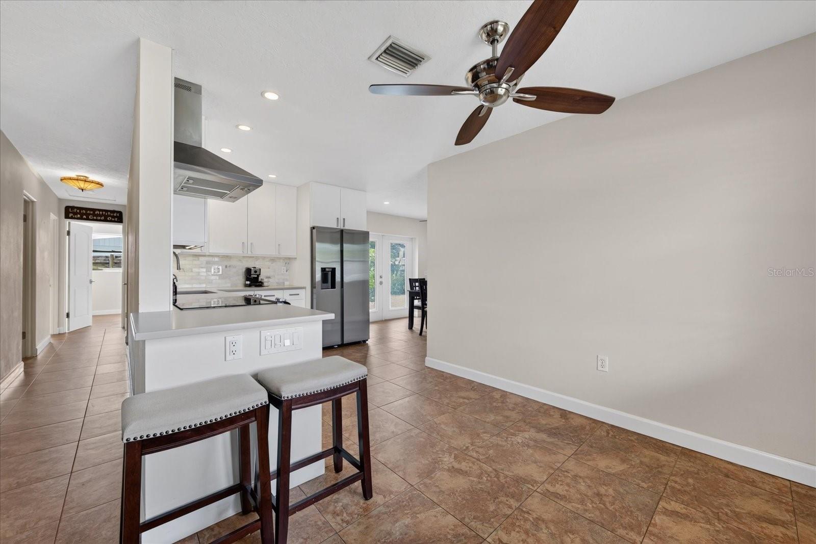 2350 Loma Linda, Sarasota, FL 34239