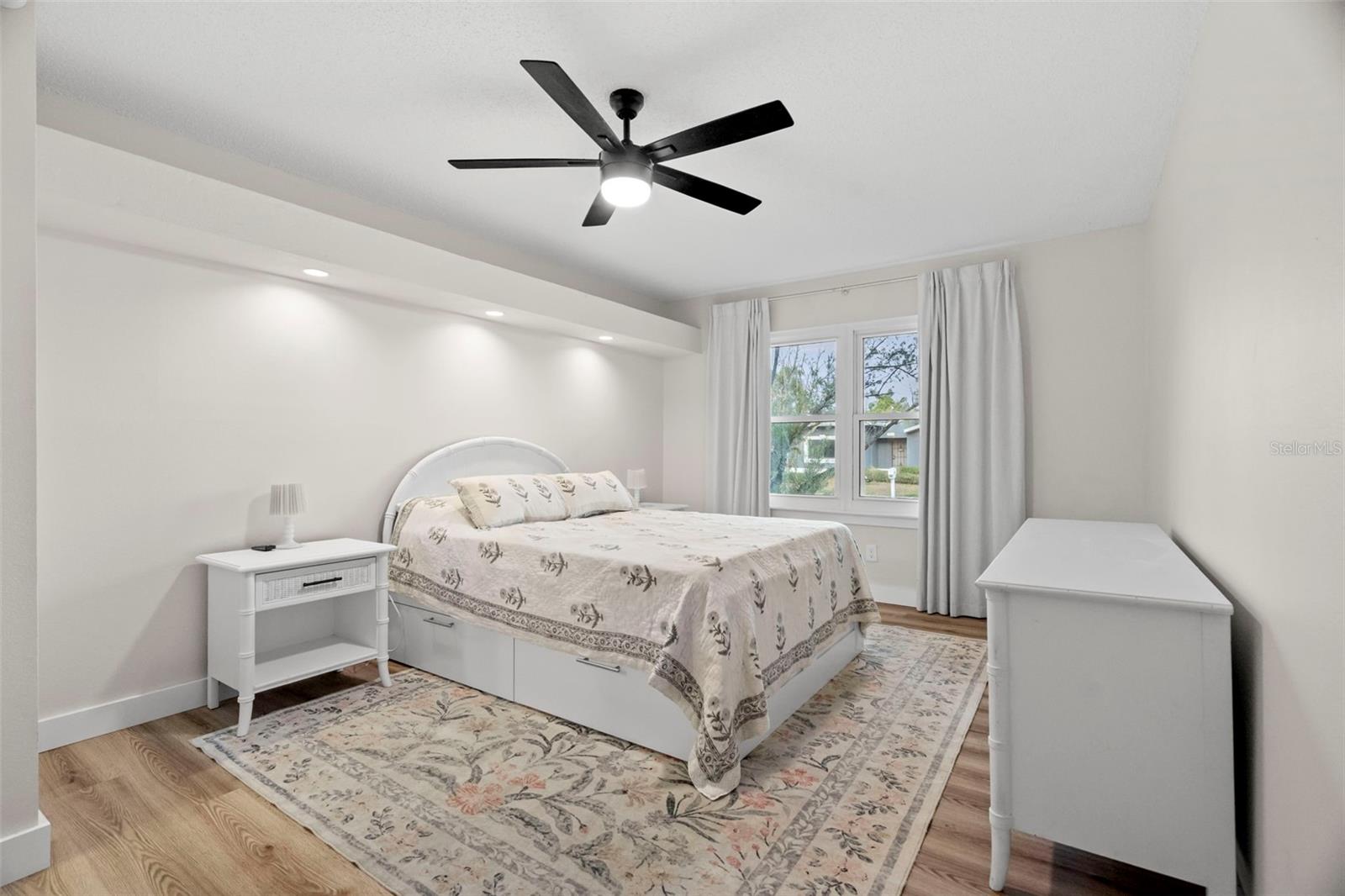 6500 Briar Ridge, Pinellas Park, FL 33782