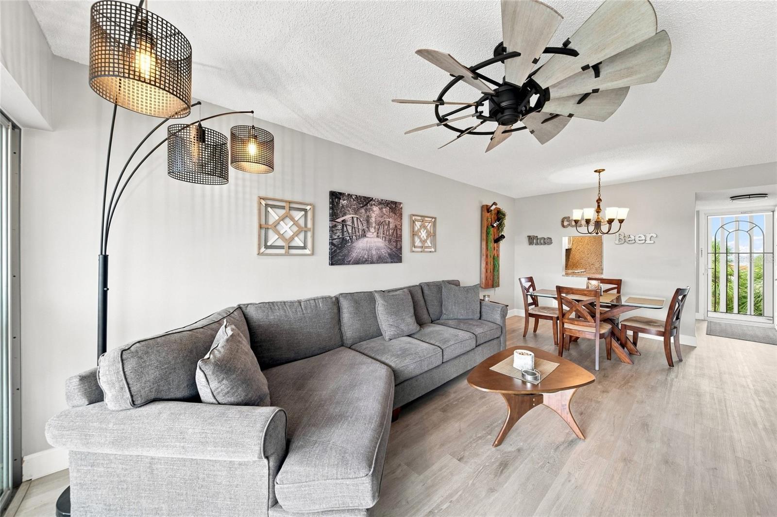 4370 Chatham Unit 304, Longboat Key, FL 34228