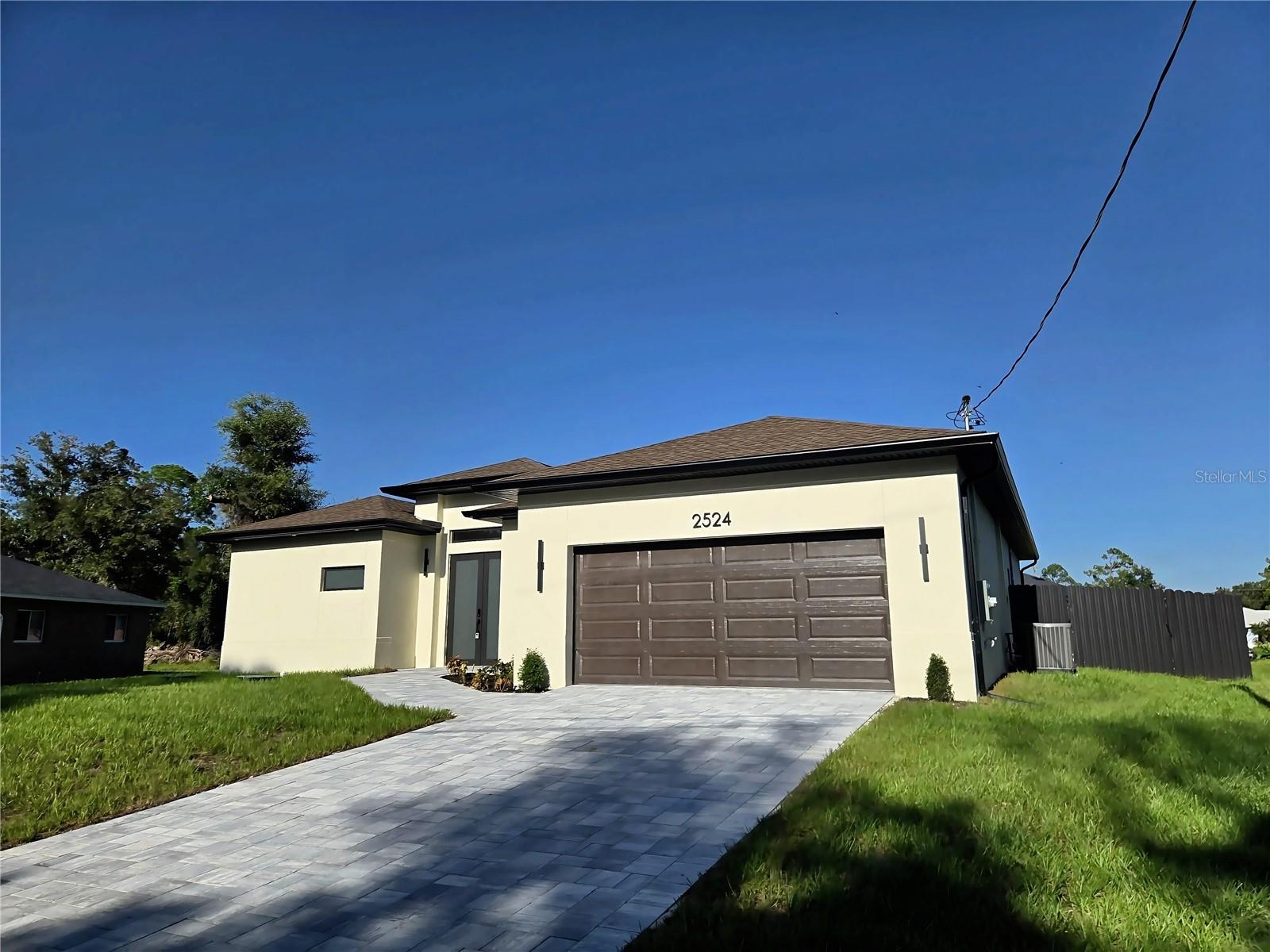 2524 Waller, North Port, FL 34288