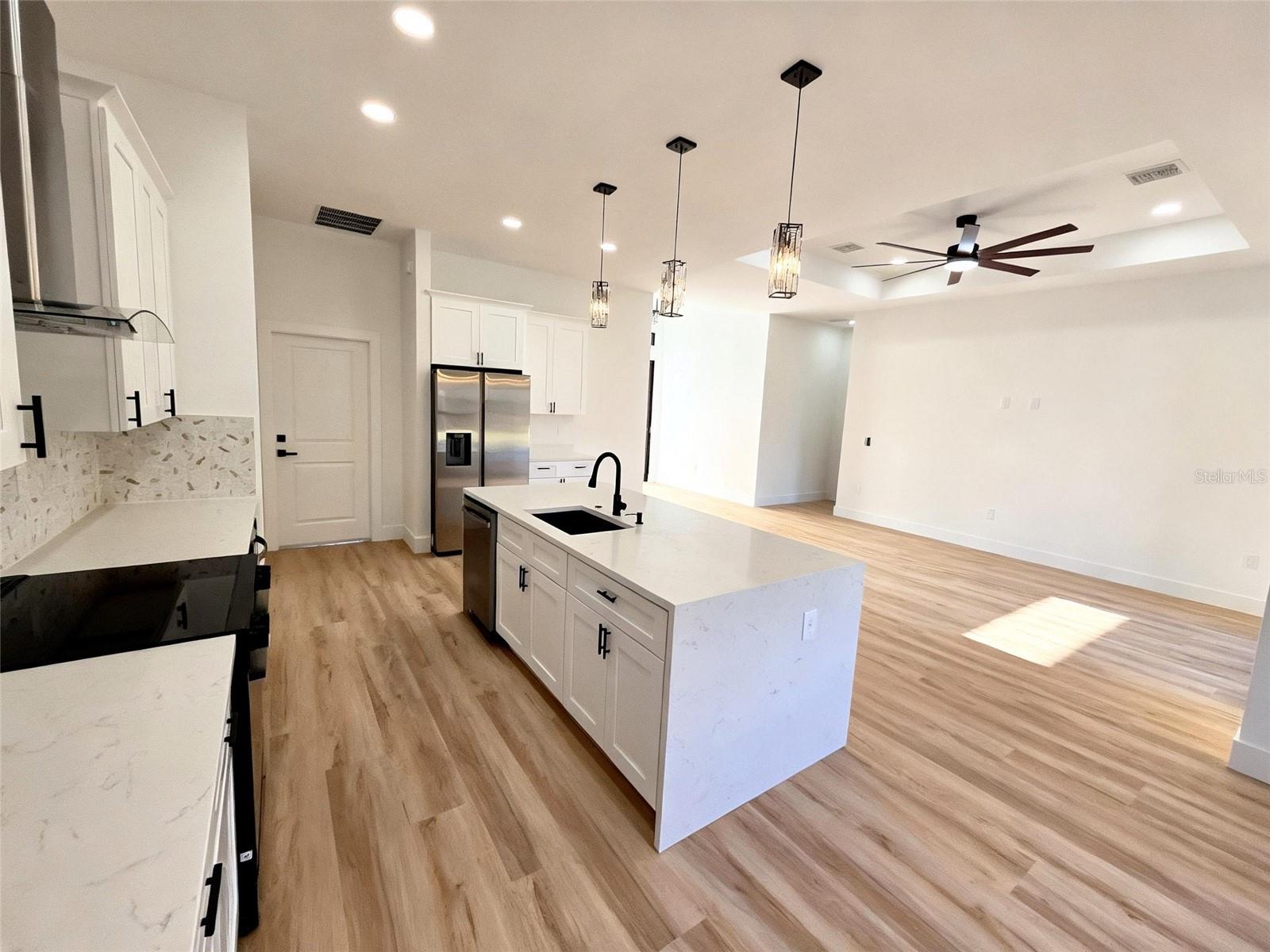 2524 Waller, North Port, FL 34288