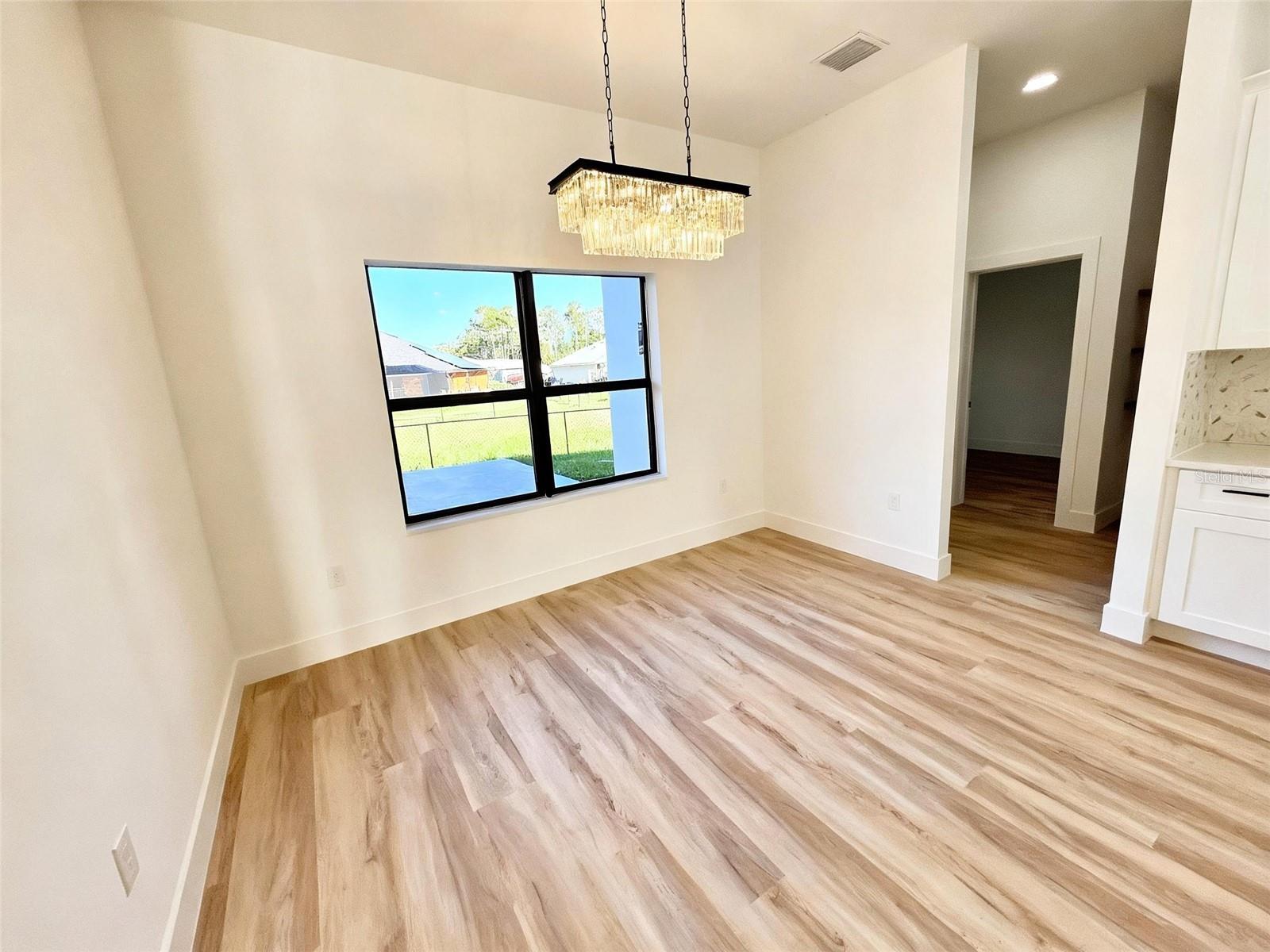 2524 Waller, North Port, FL 34288