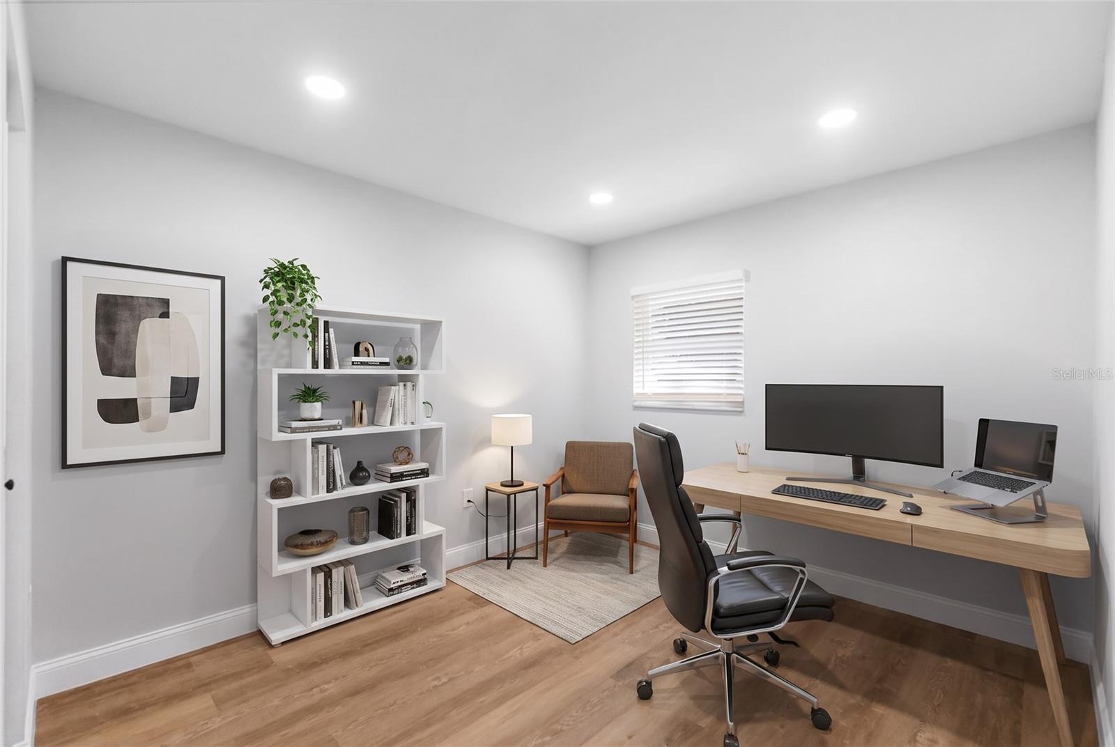 420 Melody, Sarasota, FL 34237