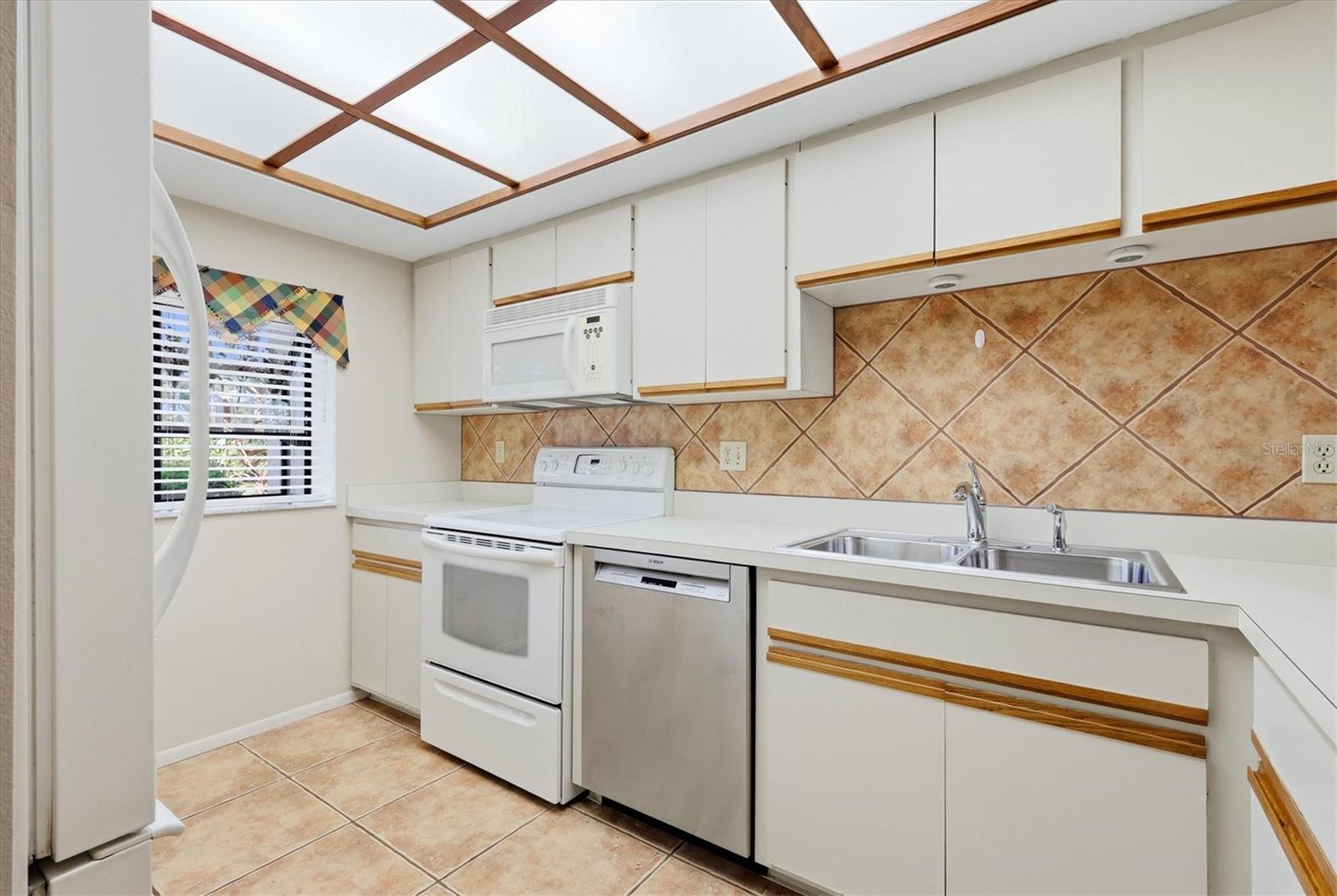 3365 Cross Creek Dr Unit 3365, Sarasota, FL 34231