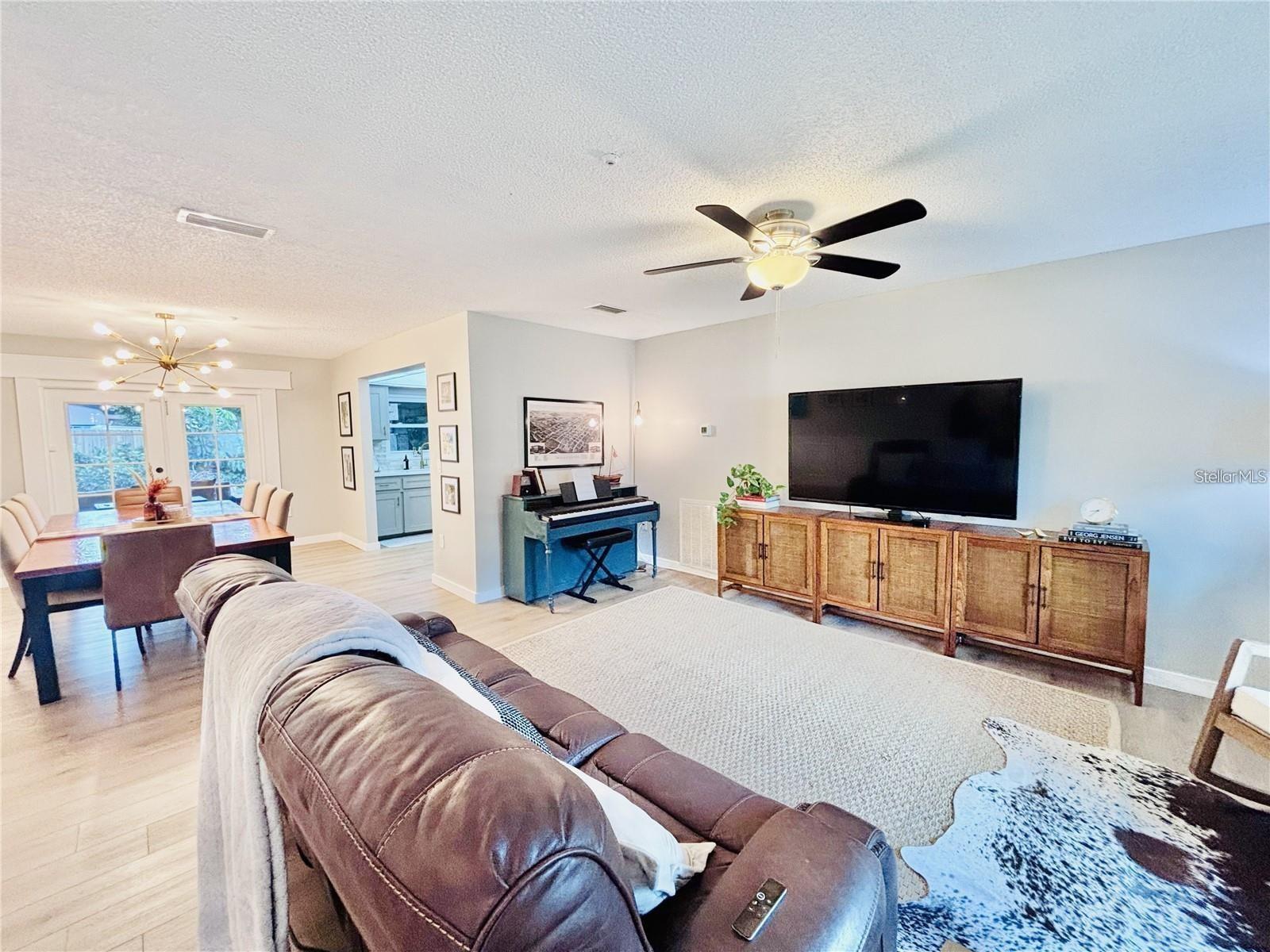 4033 13th, Bradenton, FL 34205