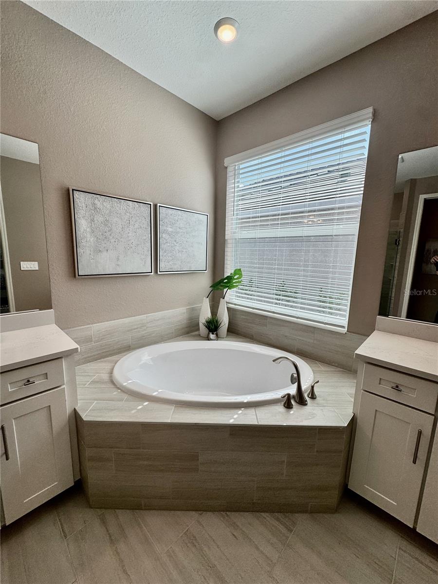 19140 Cherrystone, Lakewood Ranch, FL 34211
