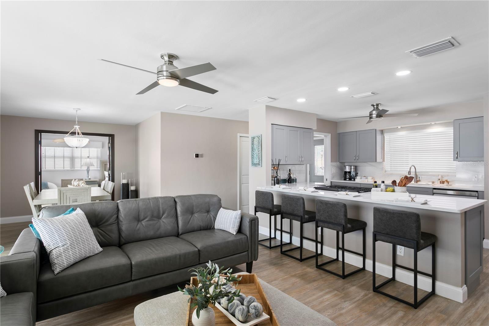 3142 Vina del Mar, St Pete Beach, FL 33706