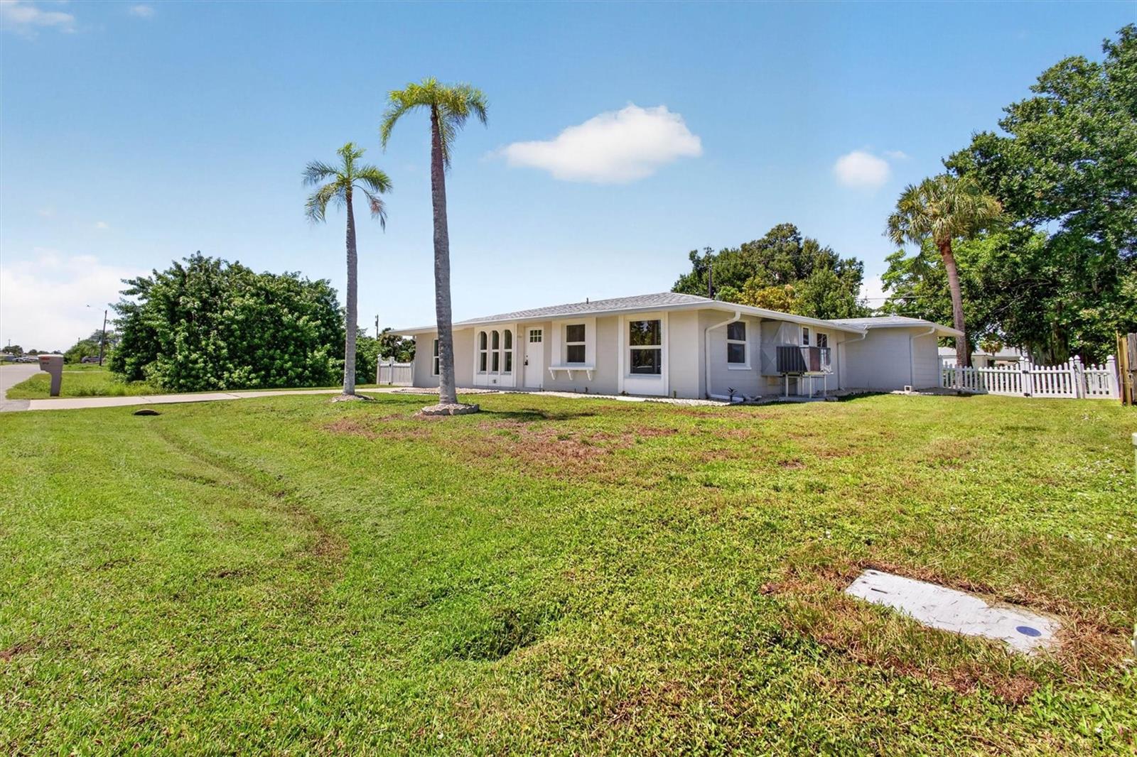 312 Reading, Port Charlotte, FL 33952