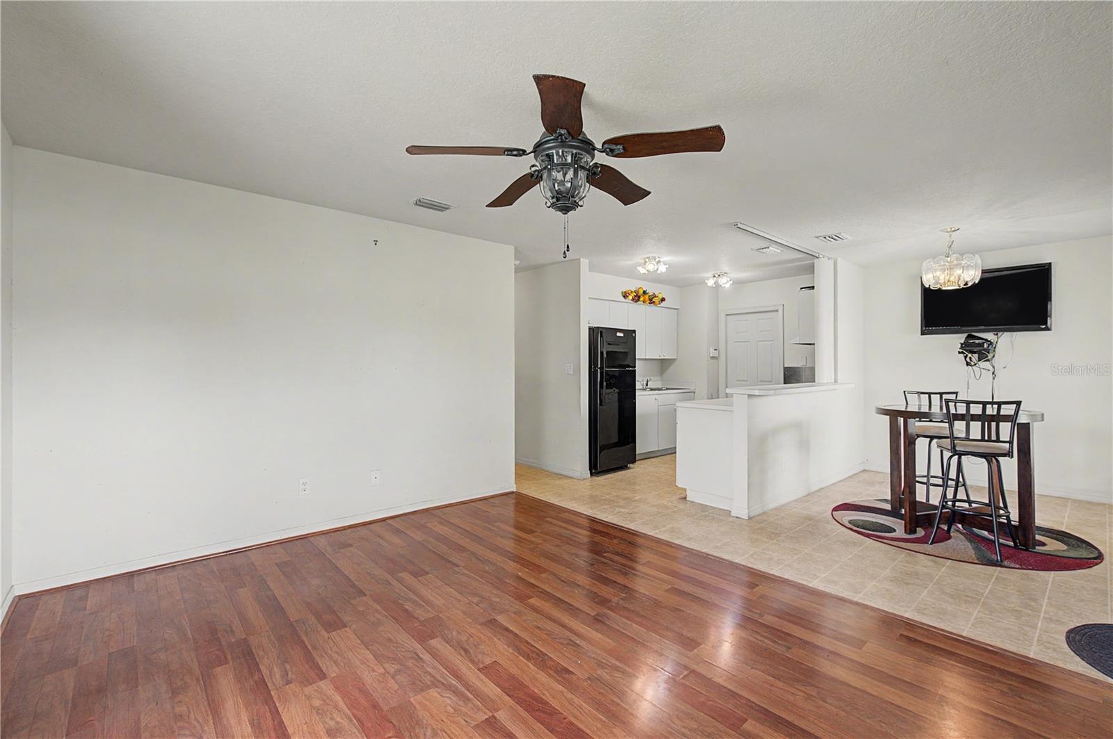 2423 Okara, Tampa, FL 33612