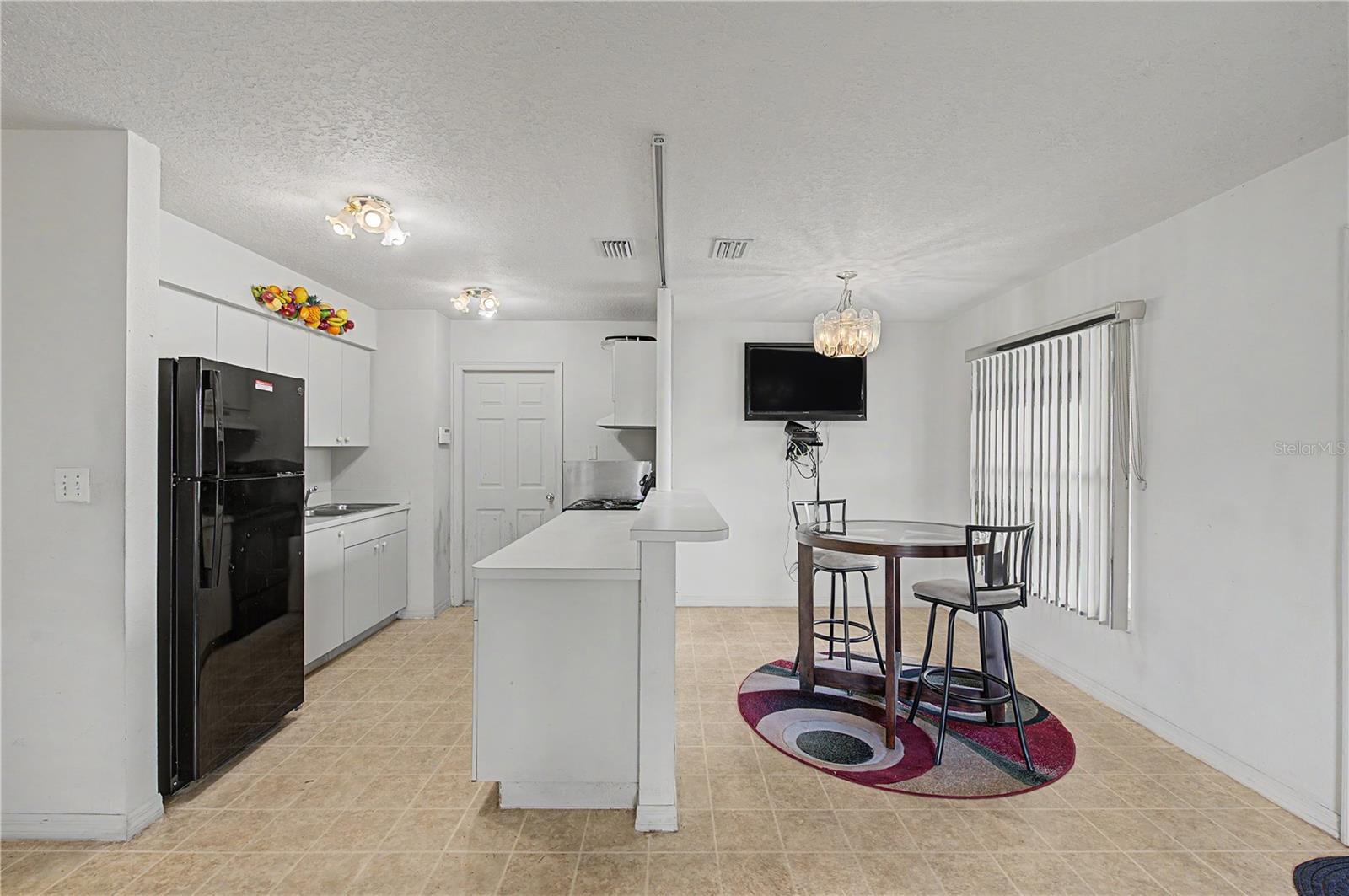 2423 Okara, Tampa, FL 33612