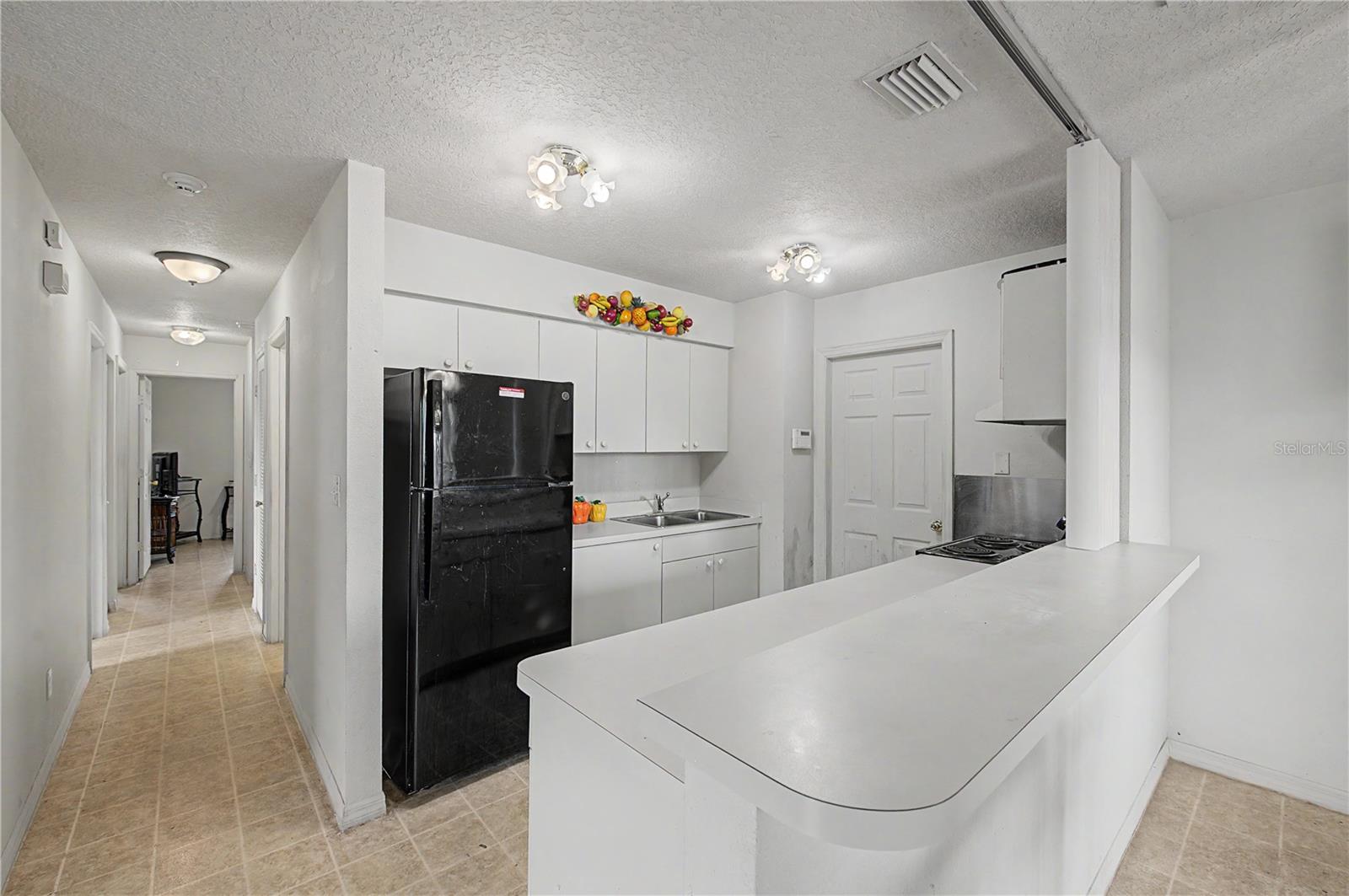 2423 Okara, Tampa, FL 33612