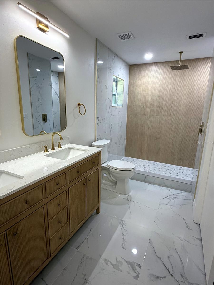 13808 Cherry Brook, Tampa, FL 33618