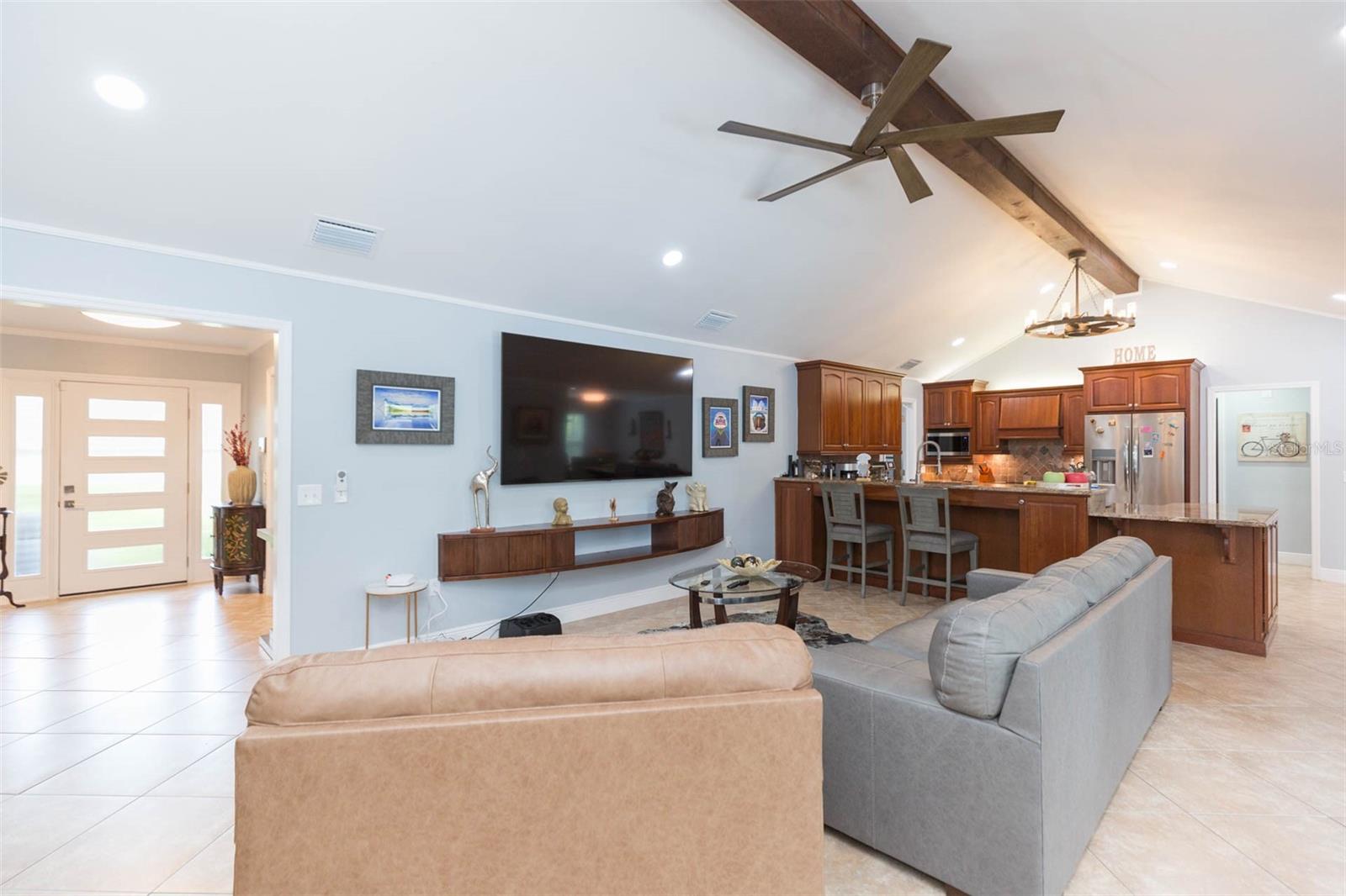 2709 Fairway View, Valrico, FL 33596