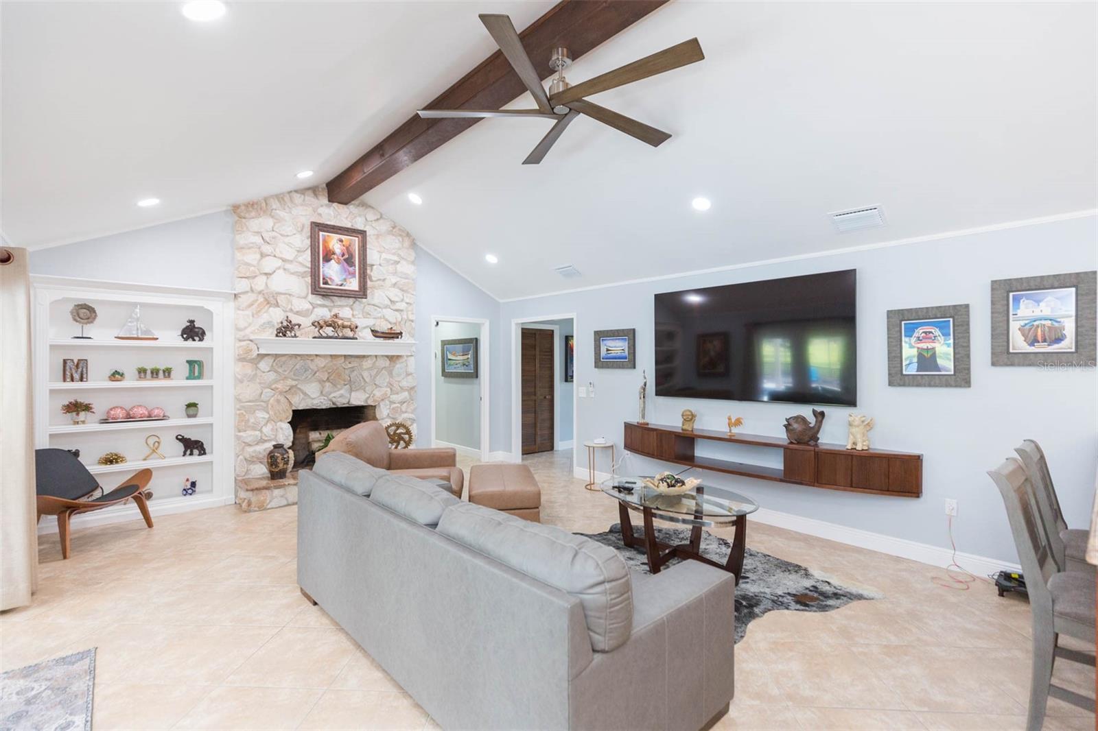 2709 Fairway View, Valrico, FL 33596
