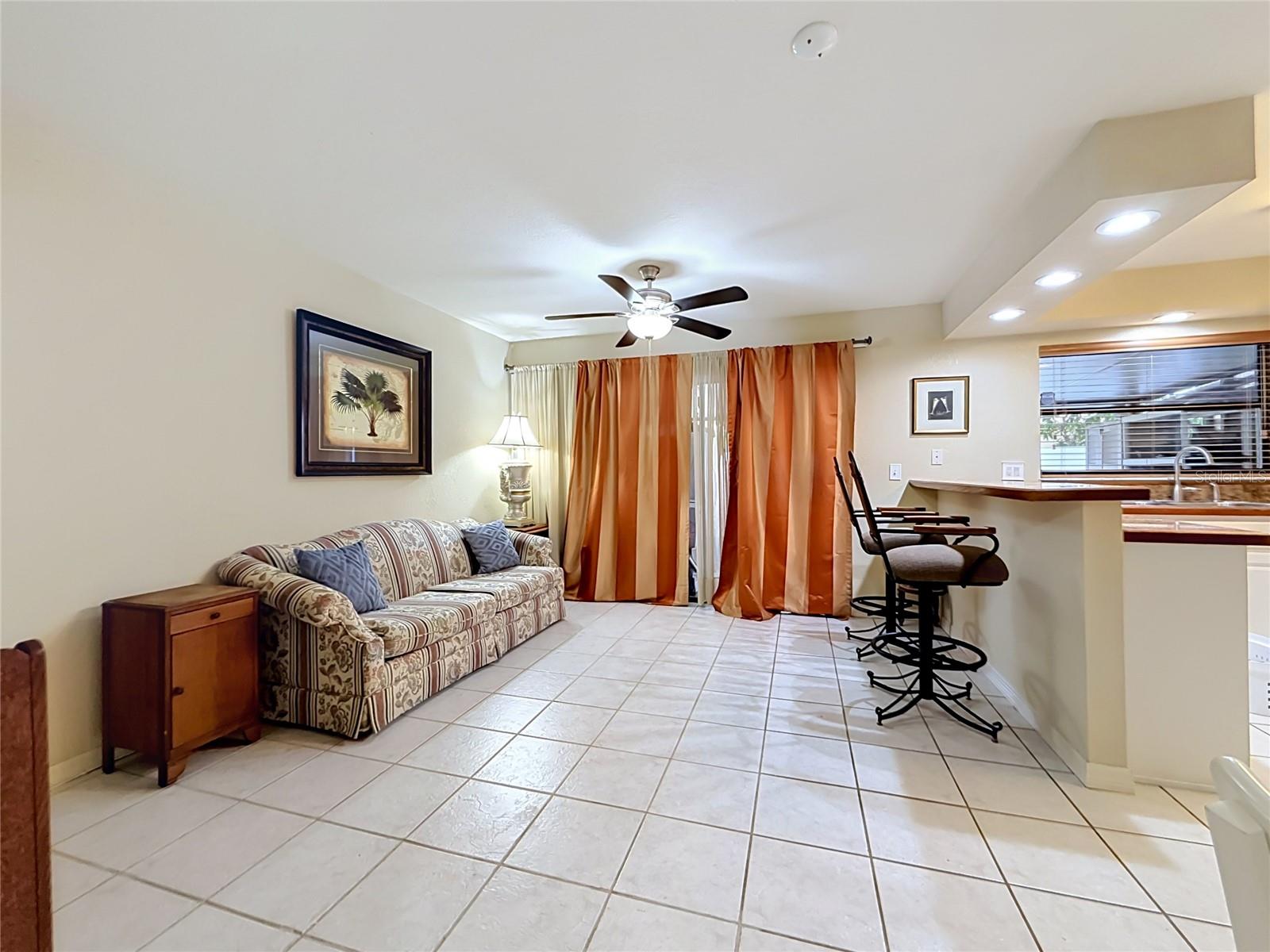 8830 Dr Martin Luther King Jr Unit Unit 2b, St Petersburg, FL 33702