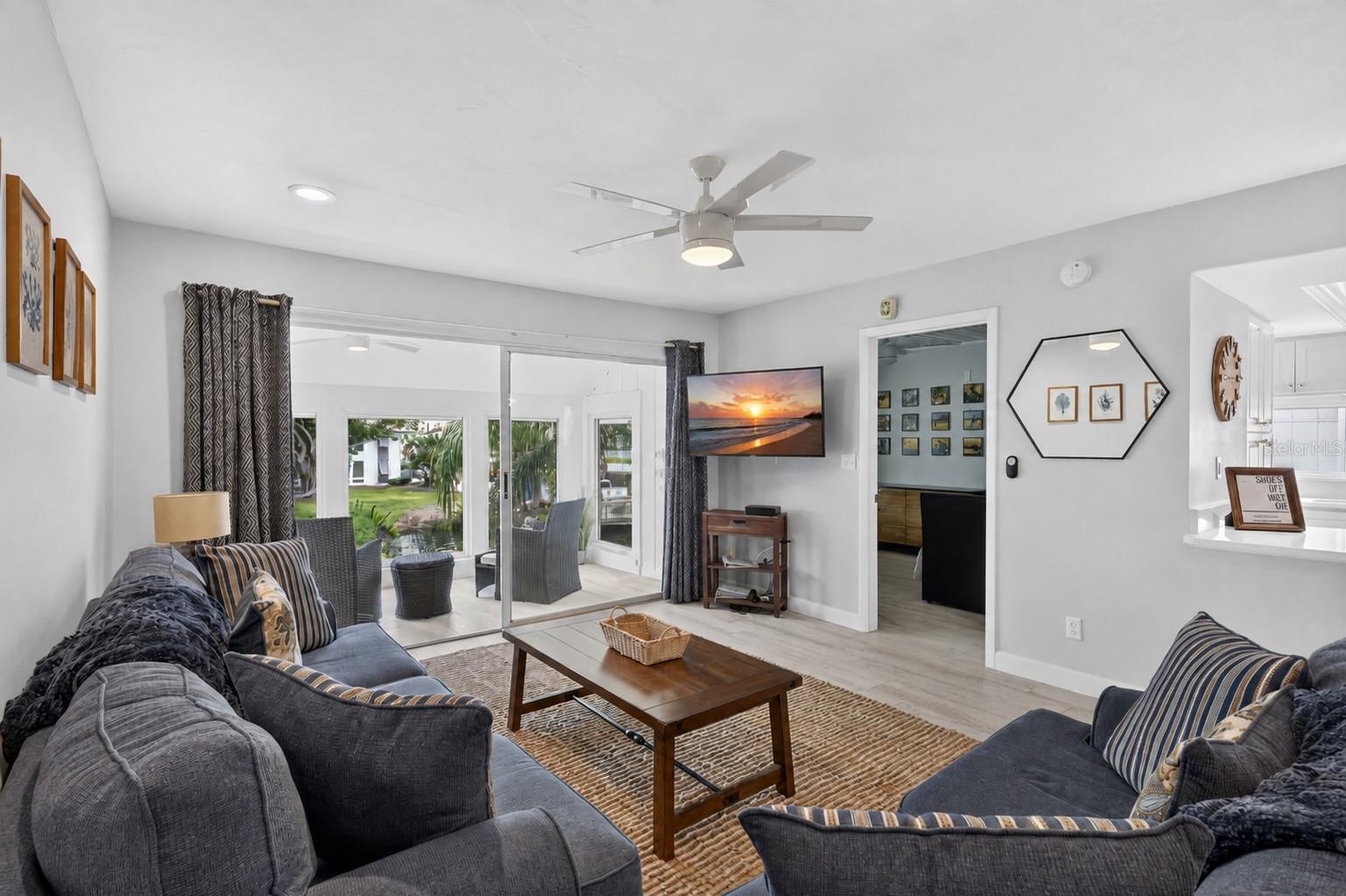 1130 Peppertree Unit 118, Sarasota, FL 34242