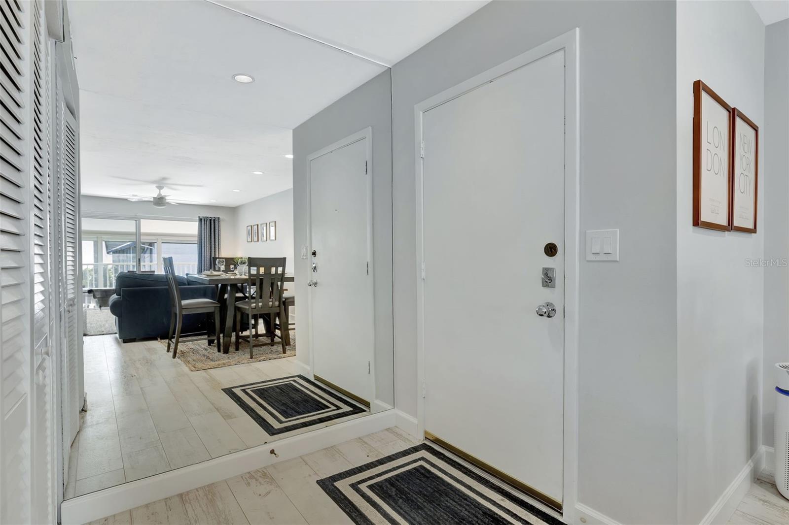 1130 Peppertree Unit 118, Sarasota, FL 34242
