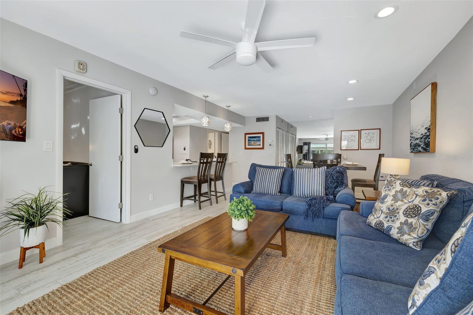 1130 Peppertree Unit 118, Sarasota, FL 34242